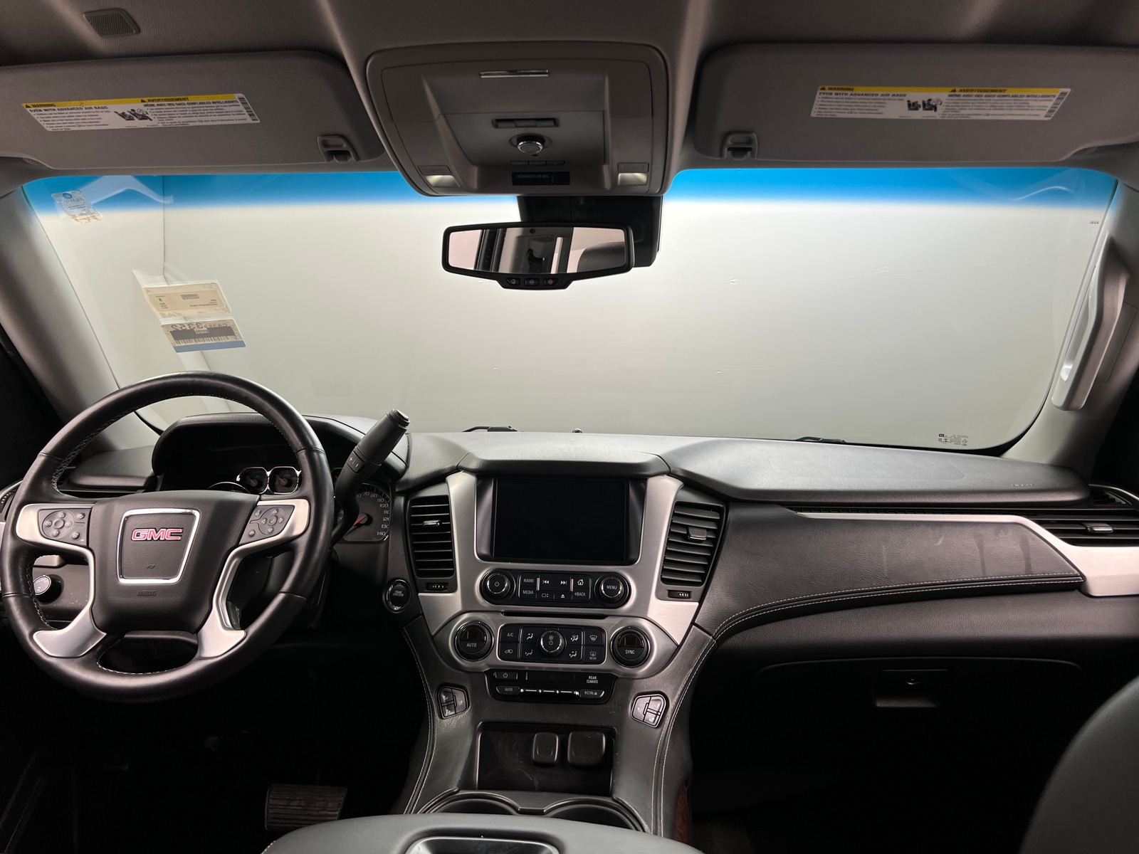 Thumbnail: 2017 GMC Yukon - 2