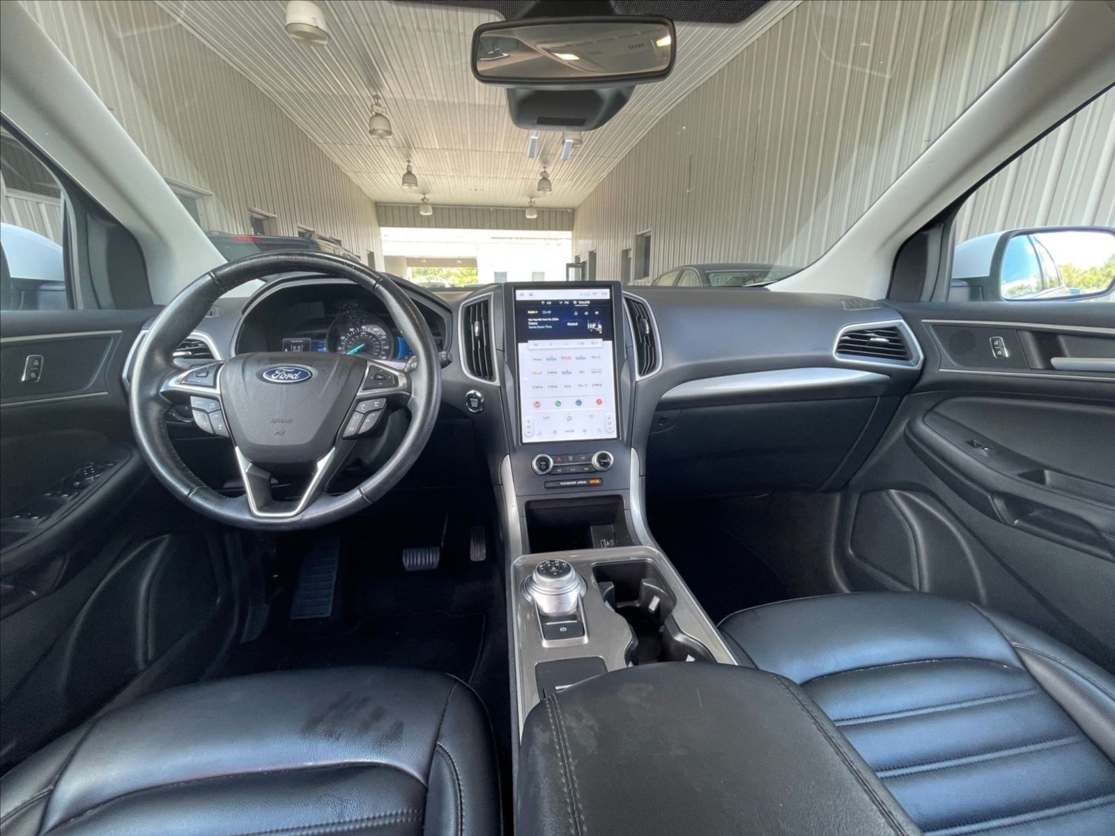 Thumbnail: 2023 Ford Edge - 3