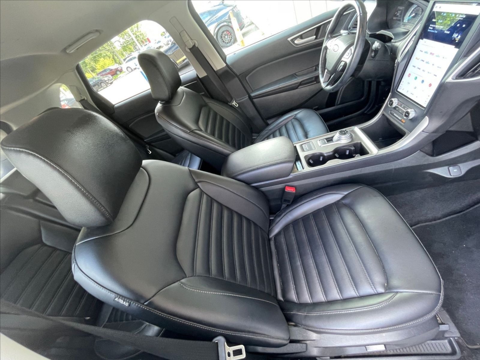 Thumbnail: 2023 Ford Edge - 2