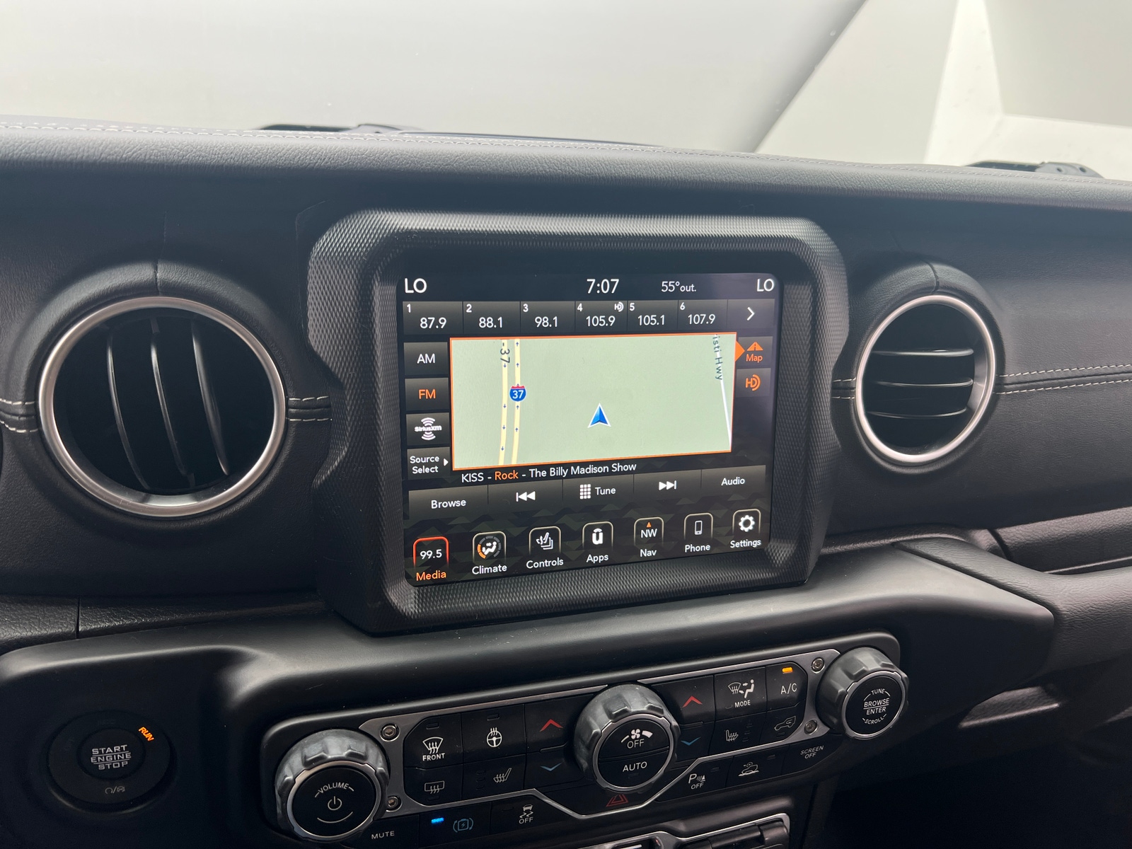 Thumbnail: 2021 Jeep Wrangler - 3