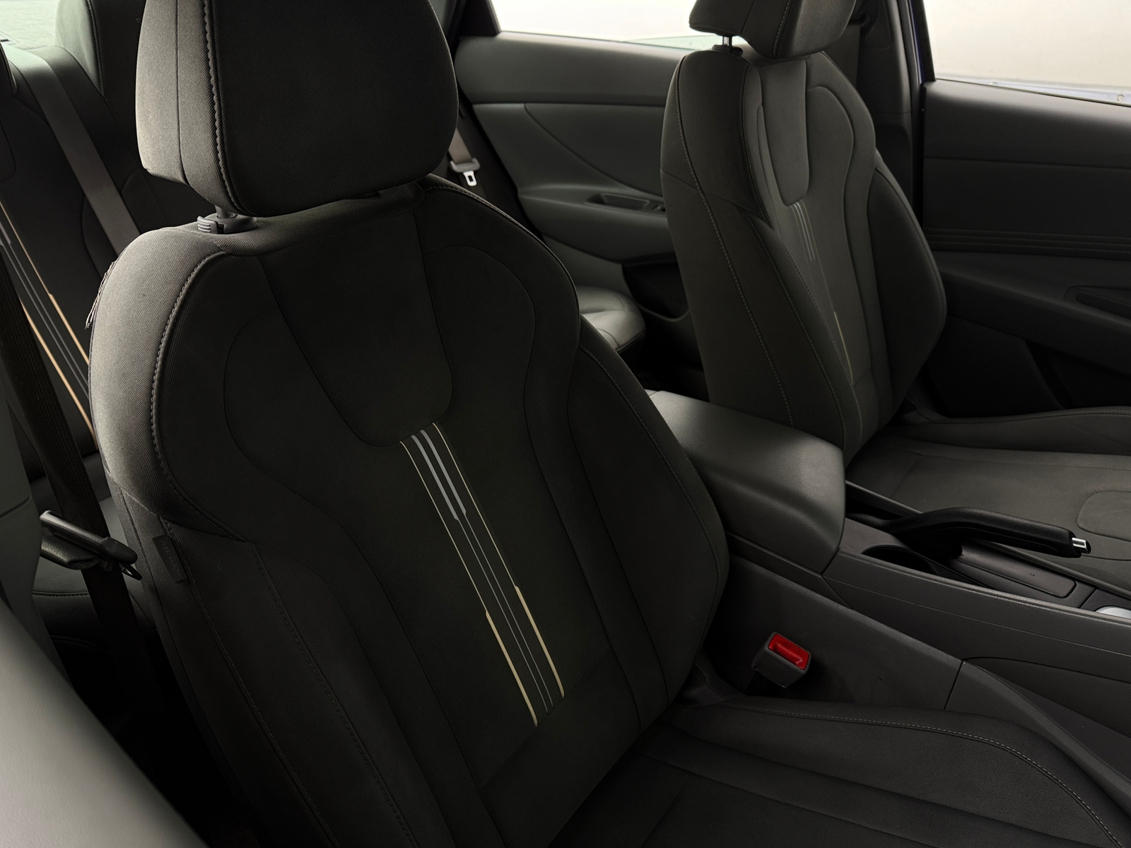 Thumbnail: 2025 Hyundai Elantra - 2