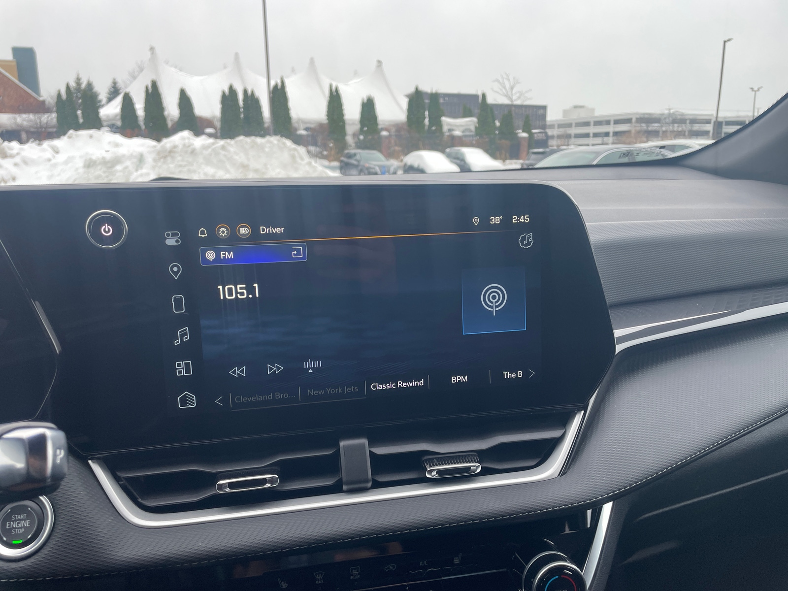 Thumbnail: 2025 Chevrolet Equinox - 4