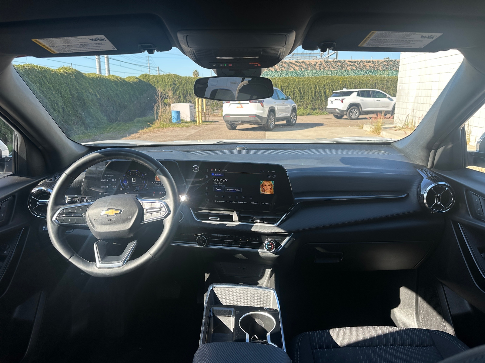 Thumbnail: 2025 Chevrolet Equinox - 3