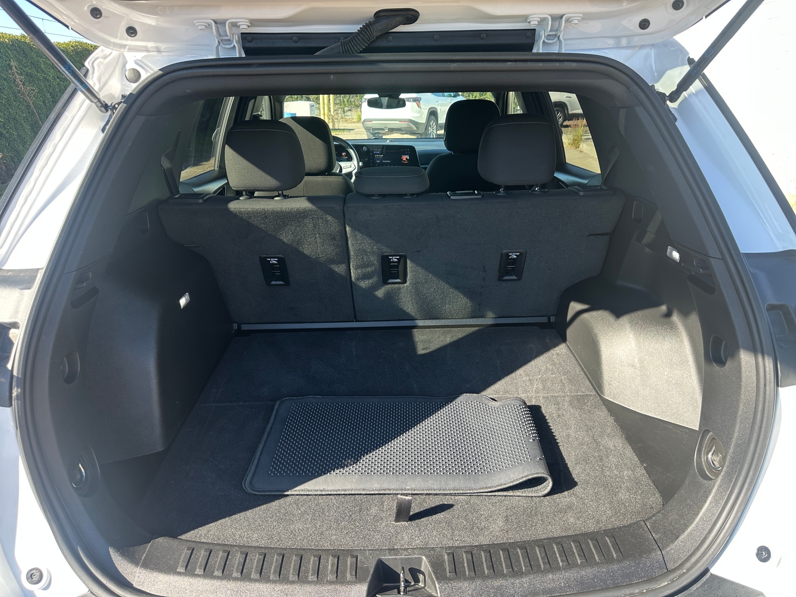 Thumbnail: 2025 Chevrolet Equinox - 6