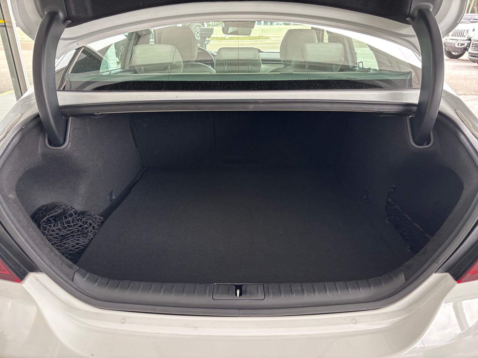 Thumbnail: 2025 Genesis G70 - 6