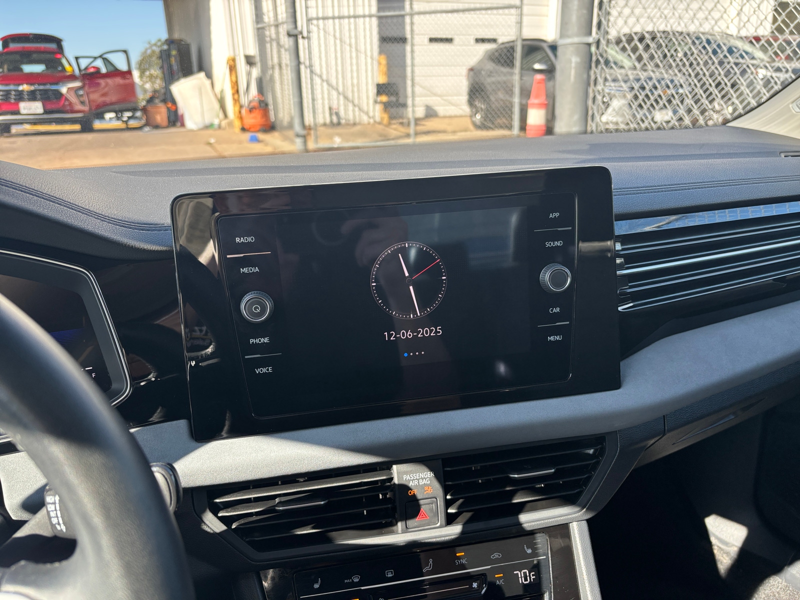 Thumbnail: 2025 Volkswagen Jetta - 4