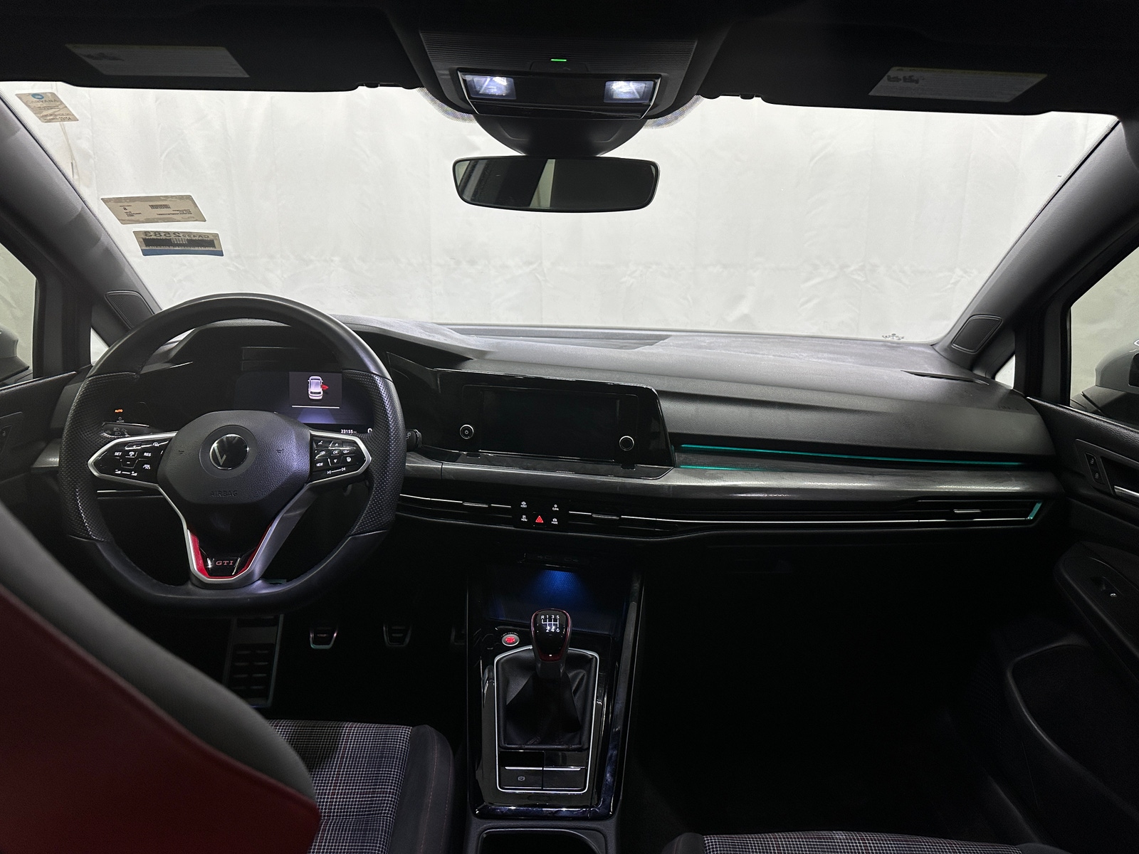 Thumbnail: 2023 Volkswagen Golf - 3