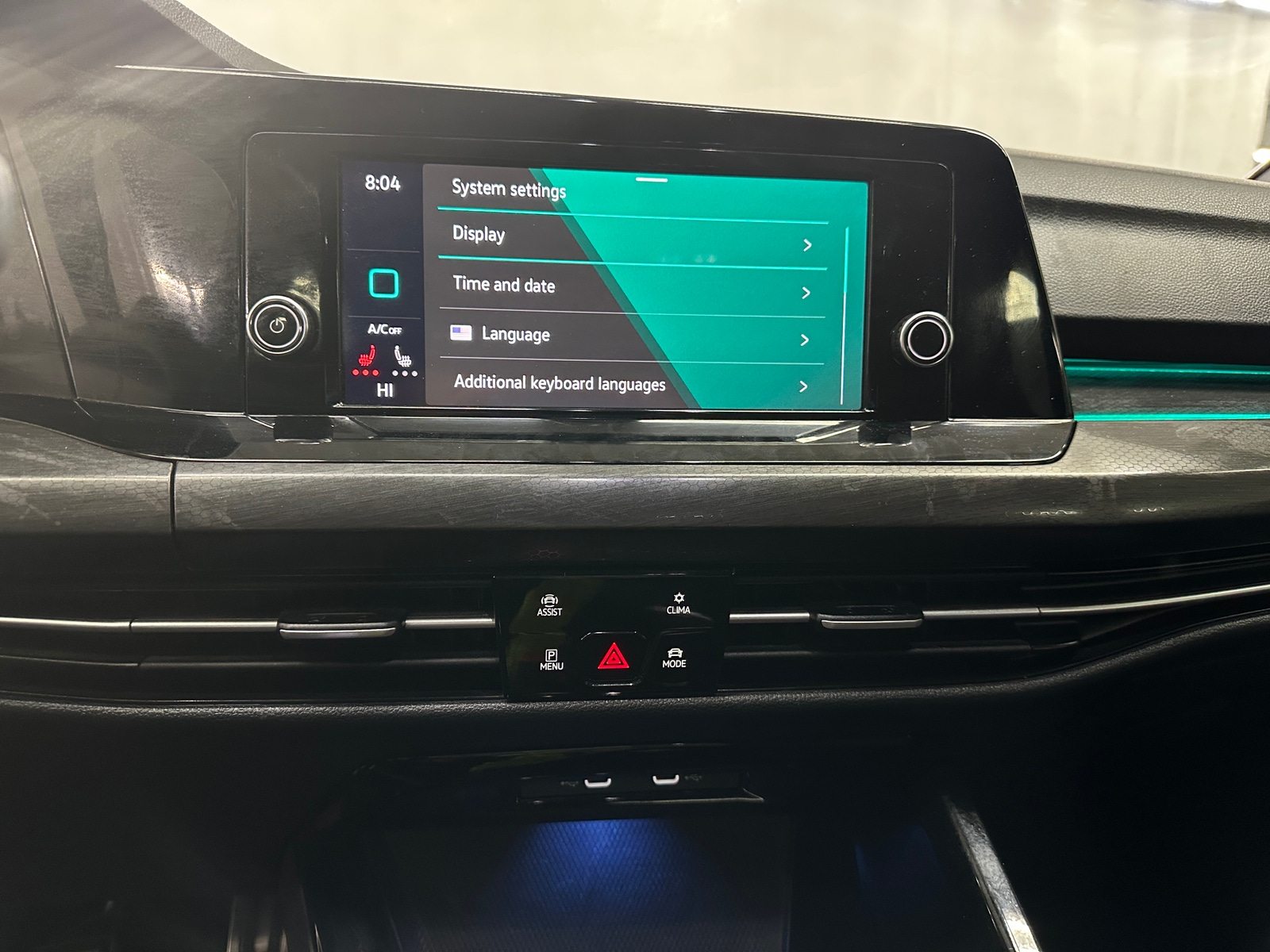 Thumbnail: 2023 Volkswagen Golf - 4