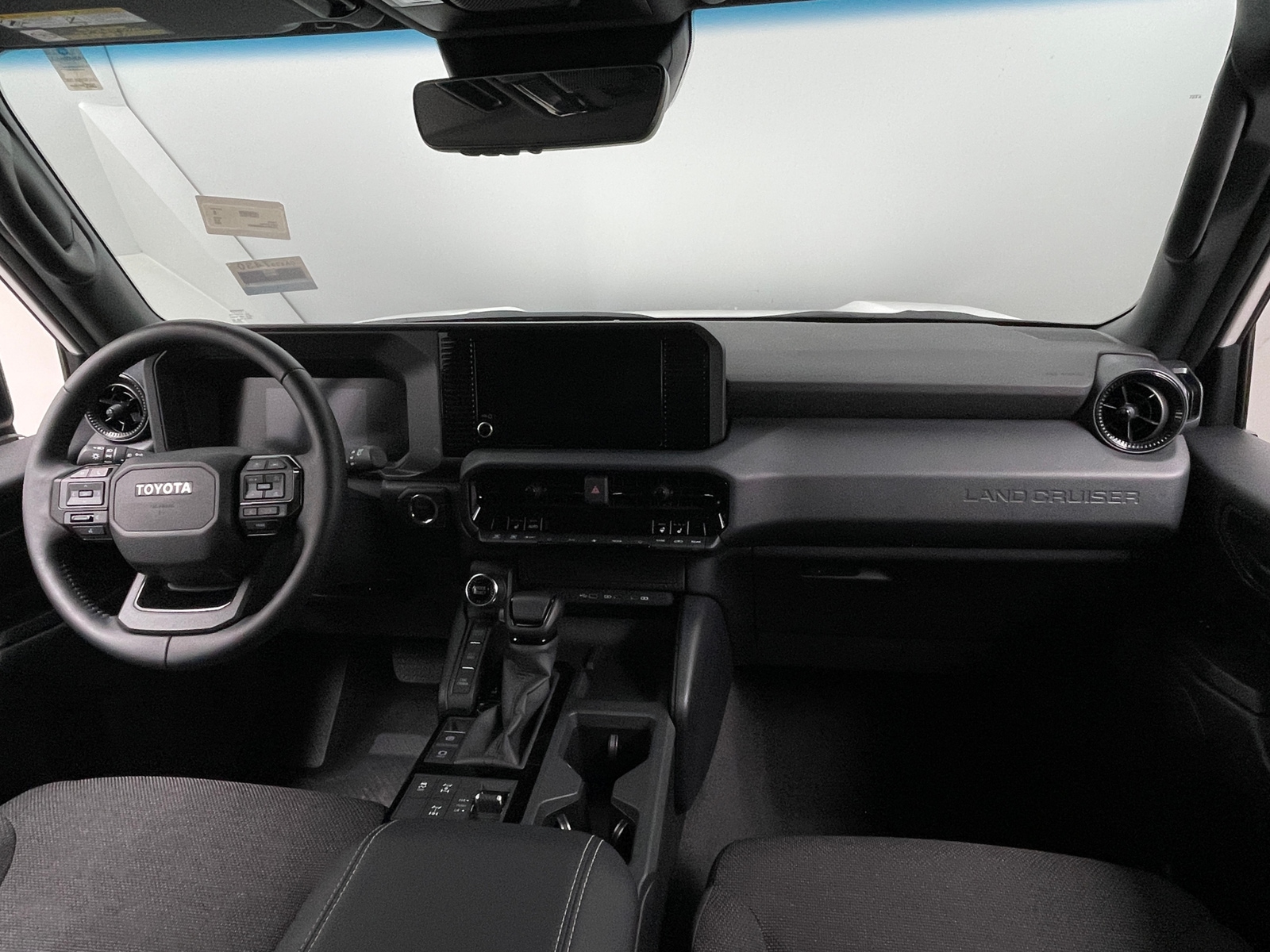 Thumbnail: 2025 Toyota Land Cruiser - 3