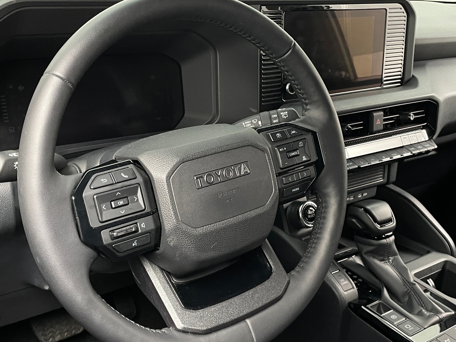 Thumbnail: 2025 Toyota Land Cruiser - 5