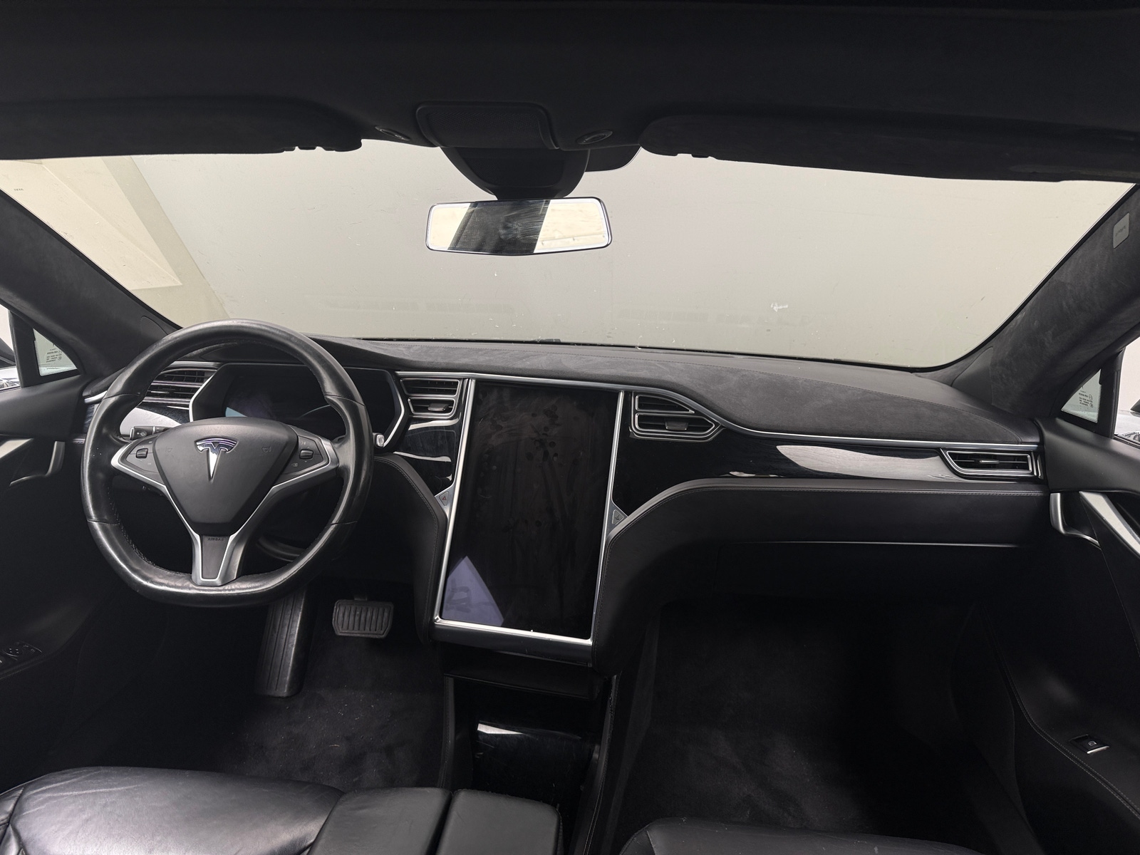 Thumbnail: 2015 Tesla Model S - 2