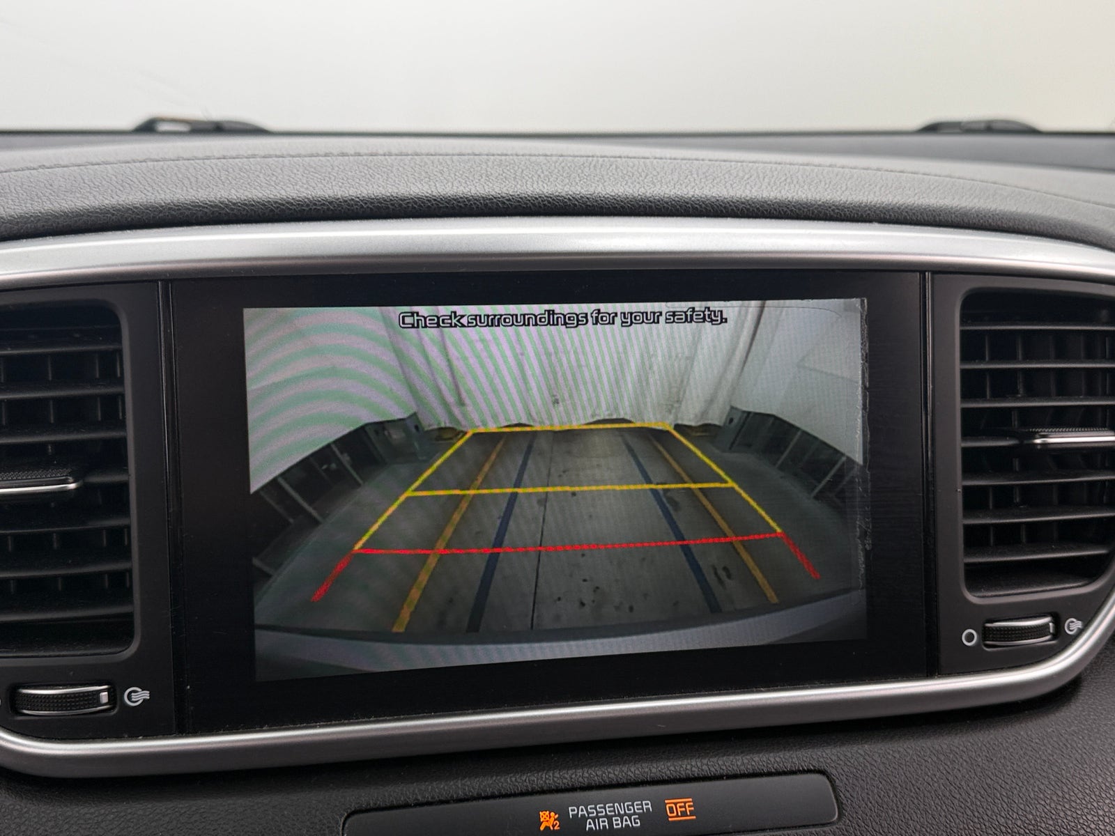 Thumbnail: 2020 Kia Sportage - 3