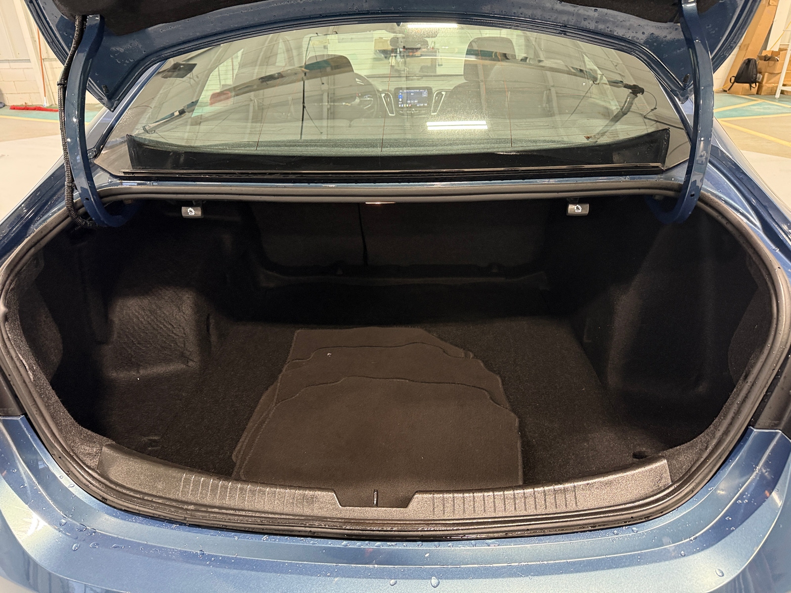 Thumbnail: 2024 Chevrolet Malibu - 7