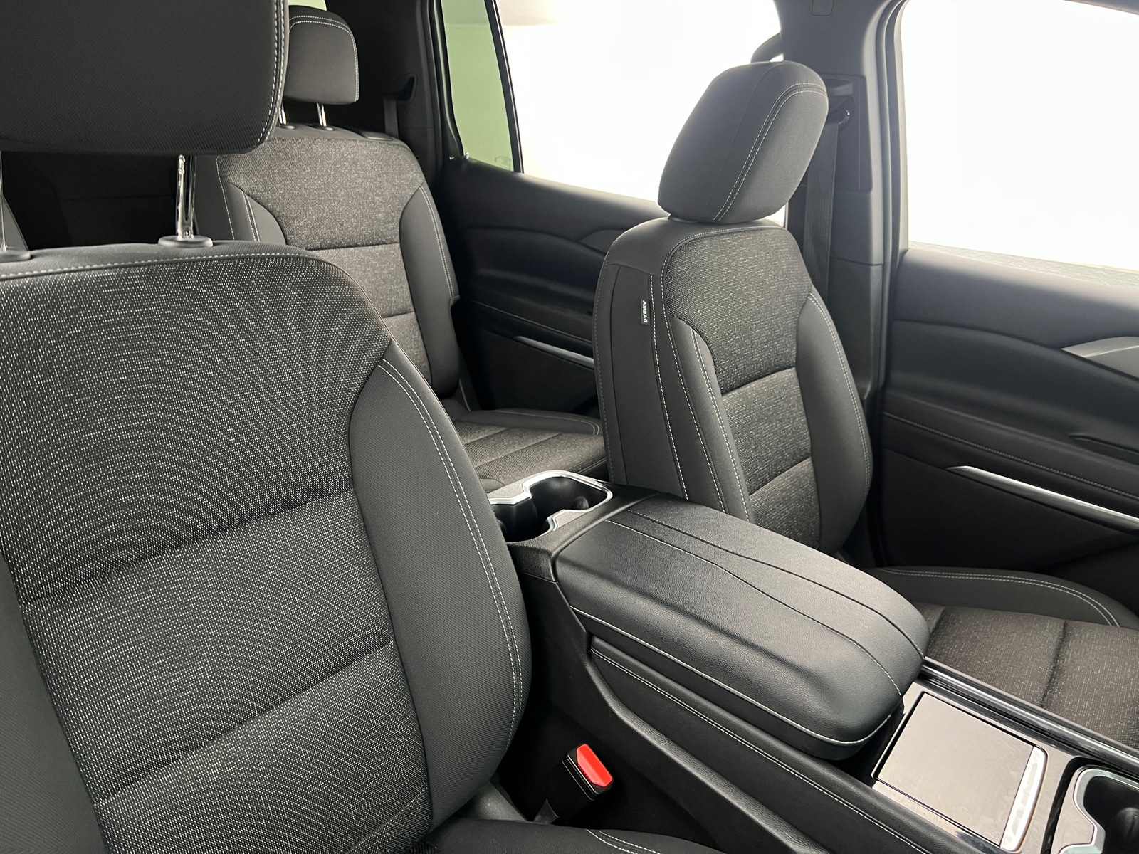 Thumbnail: 2024 Chevrolet Traverse - 2