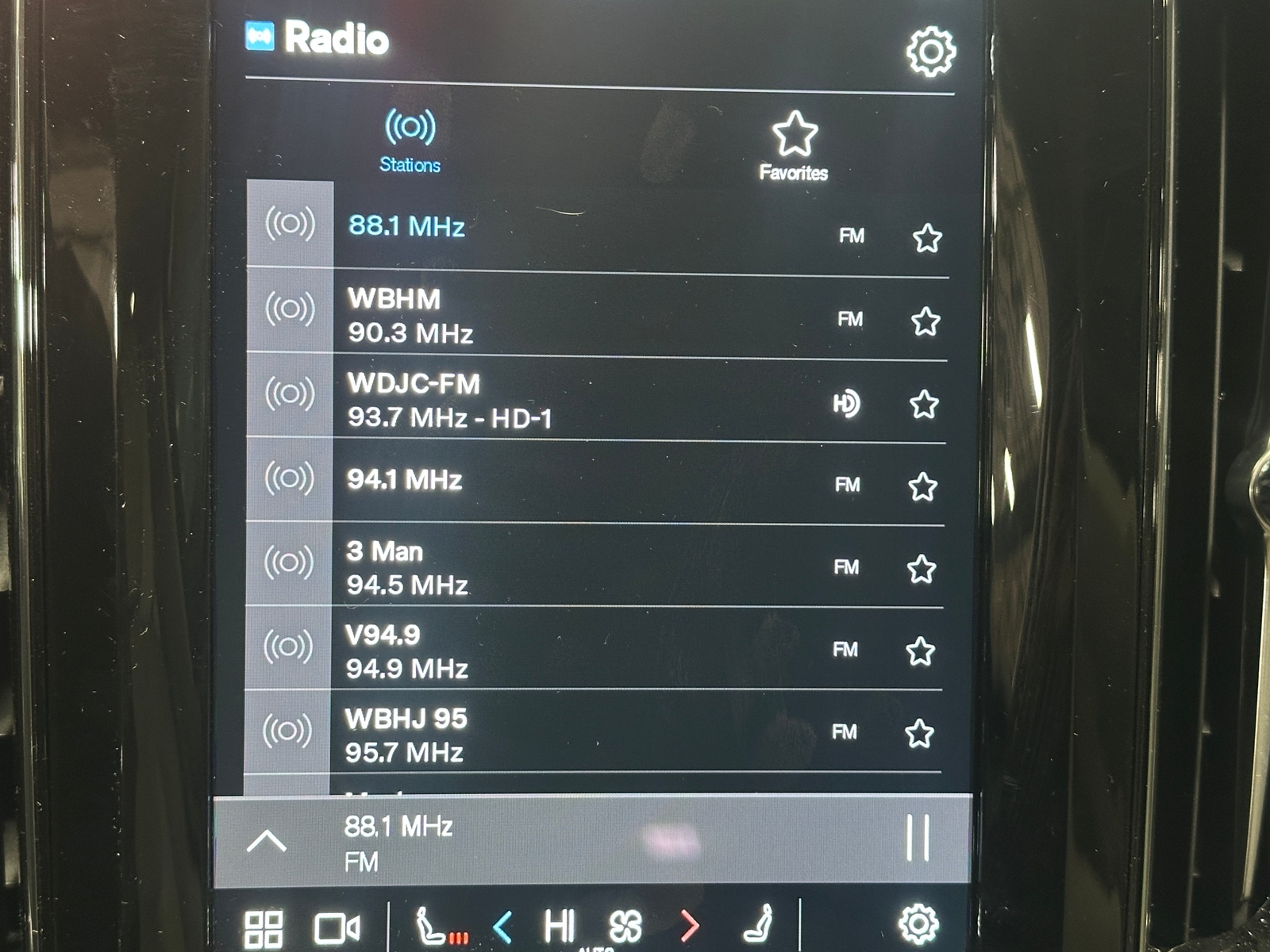 Thumbnail: 2025 Volvo XC60 - 3