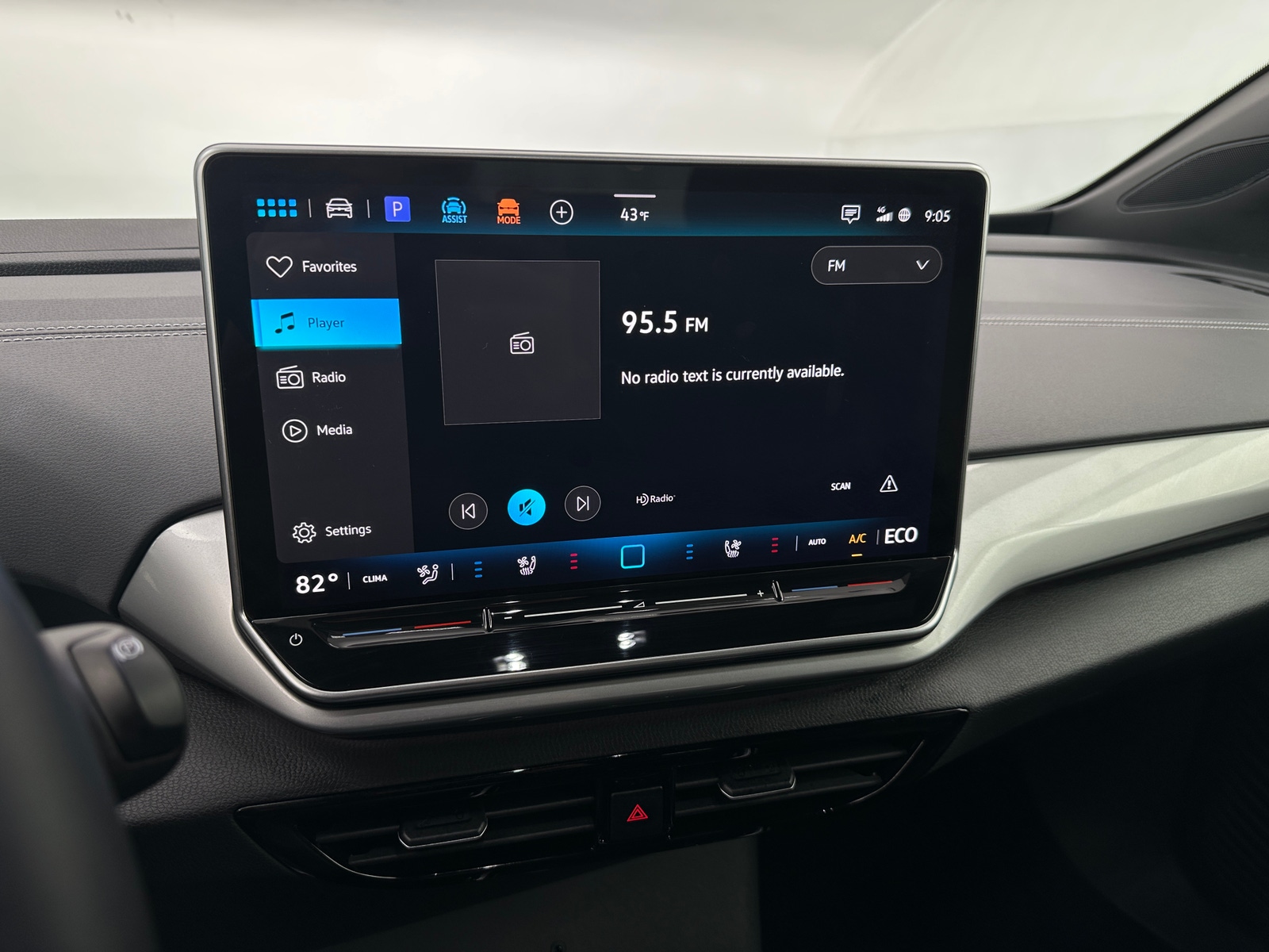 Thumbnail: 2024 Volkswagen ID.4 - 3