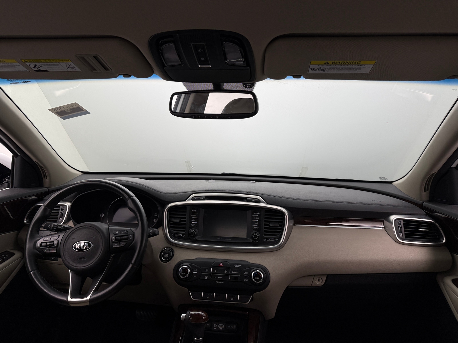 Thumbnail: 2018 Kia Sorento - 2