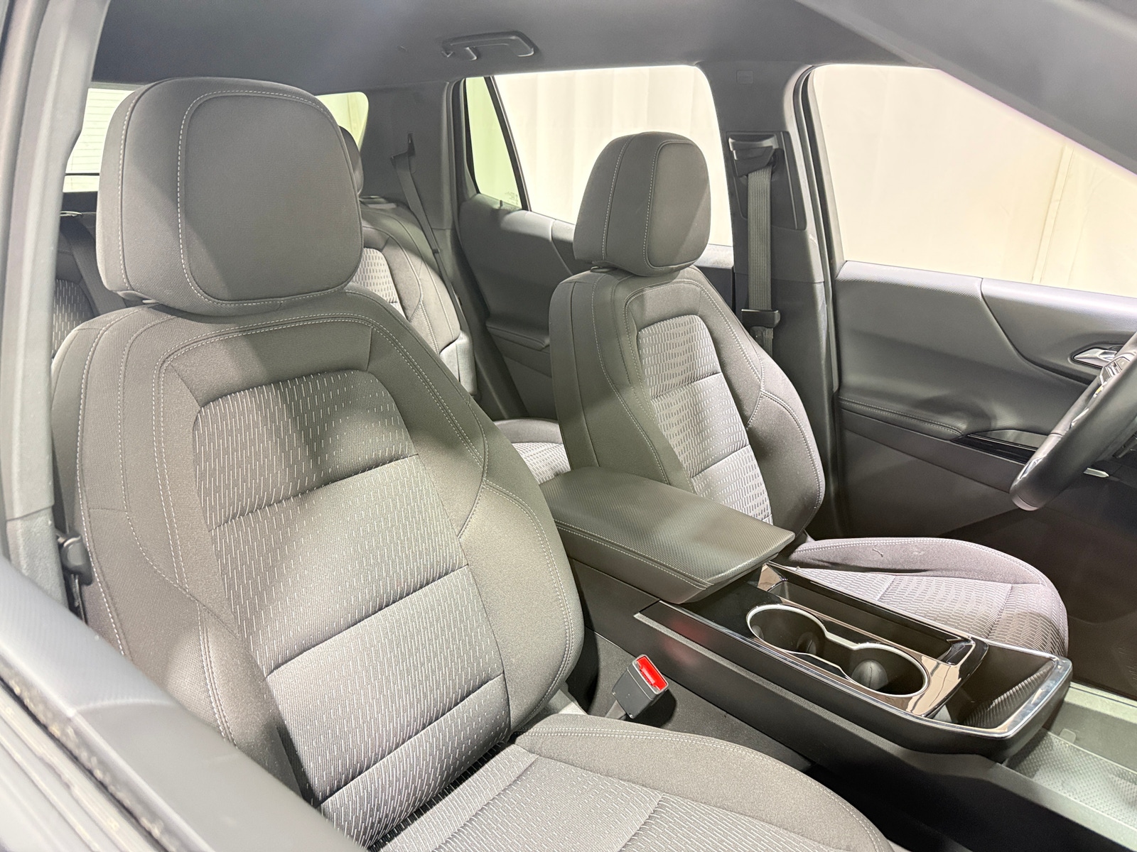 Thumbnail: 2025 Chevrolet Equinox - 2