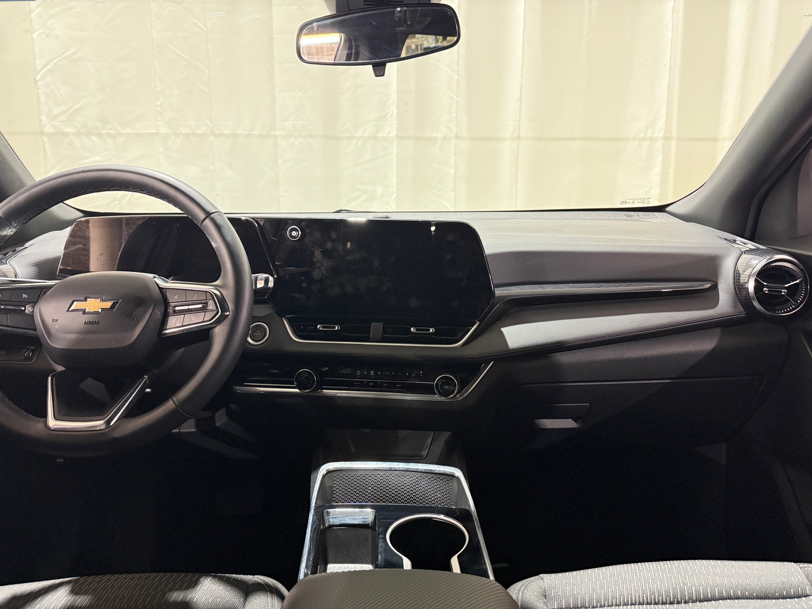 Thumbnail: 2025 Chevrolet Equinox - 3