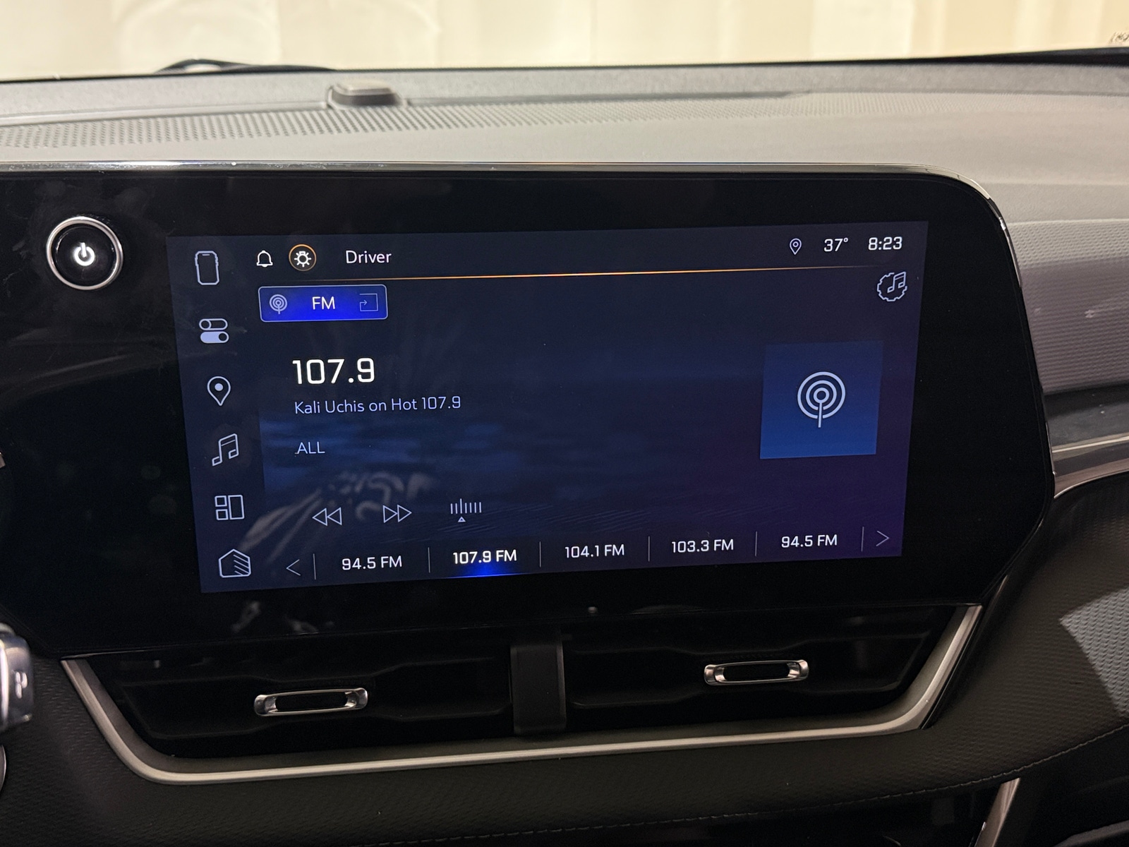 Thumbnail: 2025 Chevrolet Equinox - 4