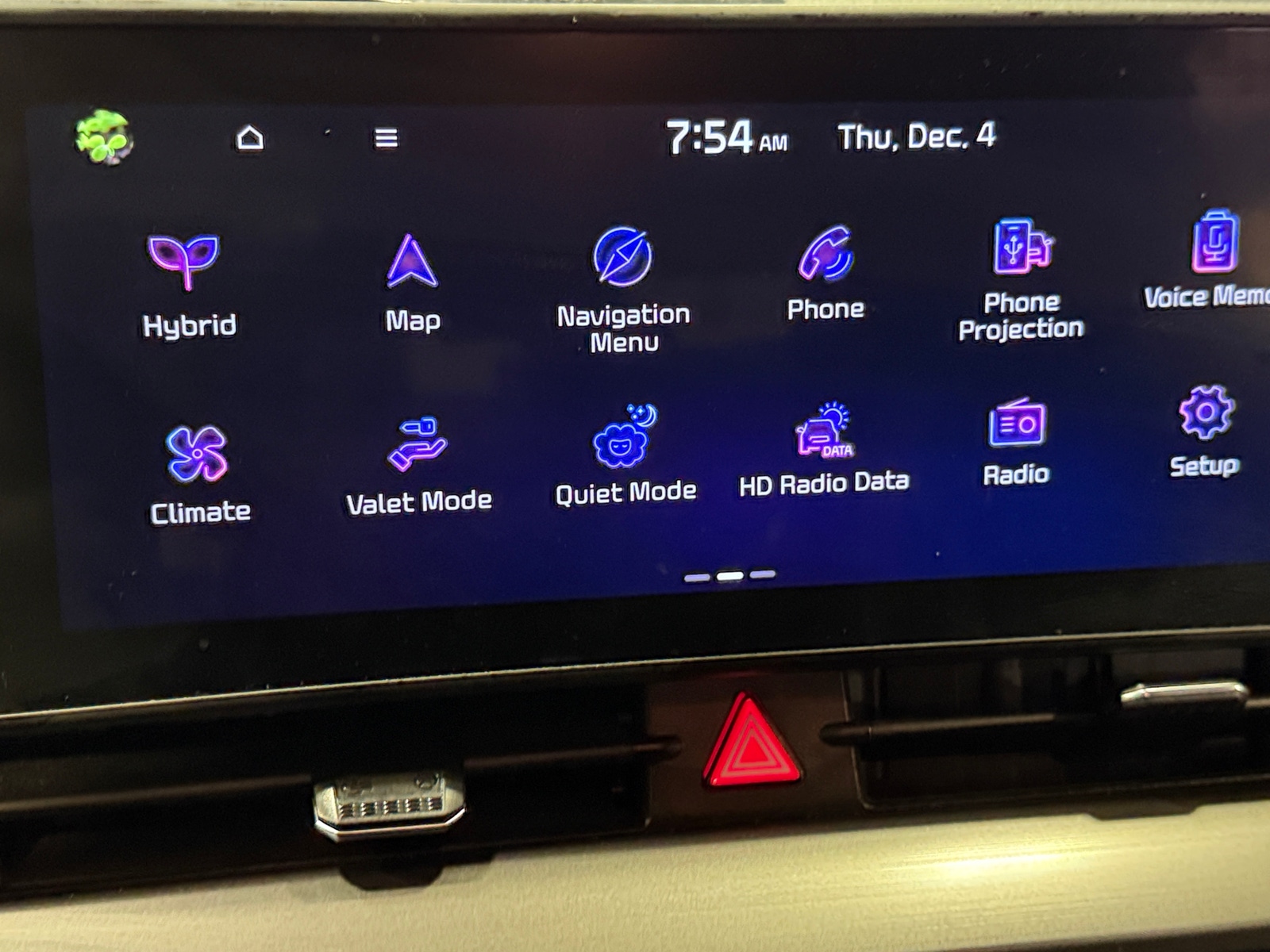 Thumbnail: 2023 Kia Sportage - 3