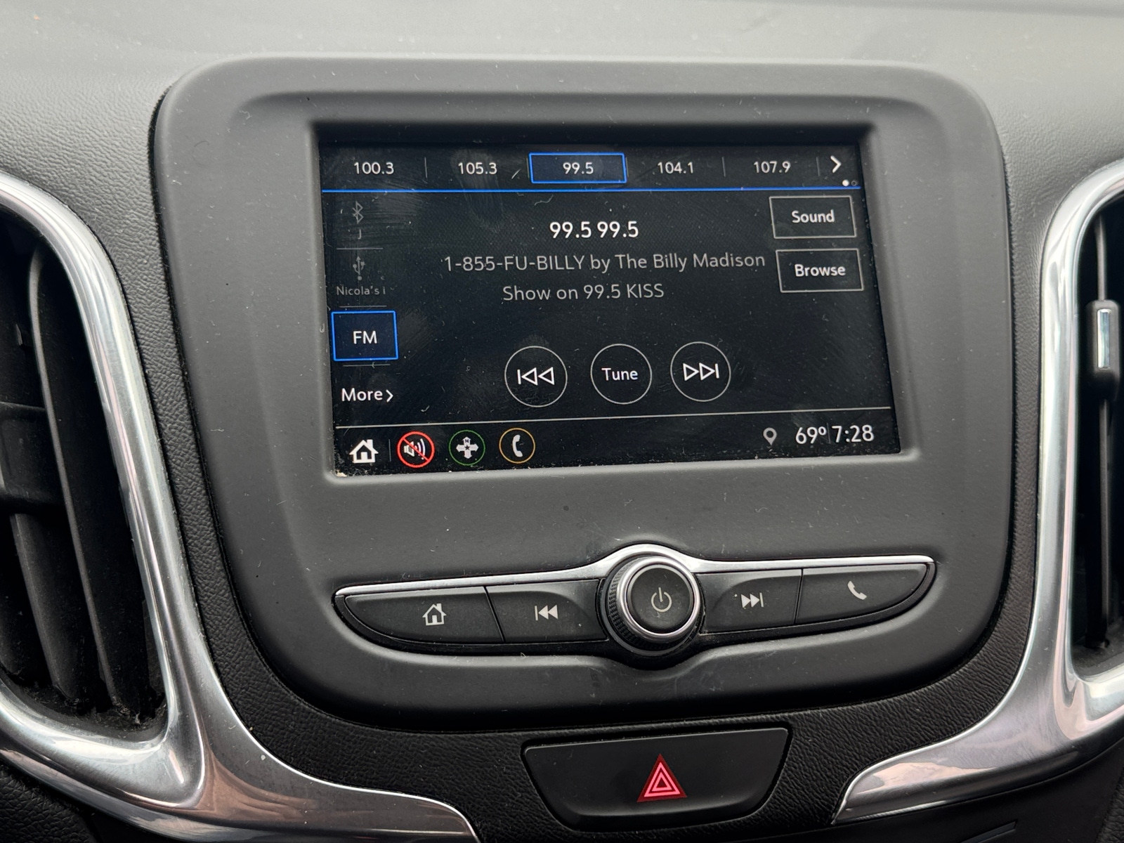 Thumbnail: 2019 Chevrolet Equinox - 4