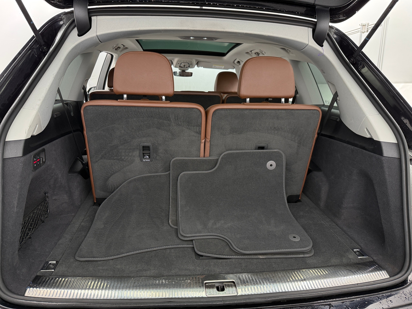 Thumbnail: 2018 Audi Q7 - 6