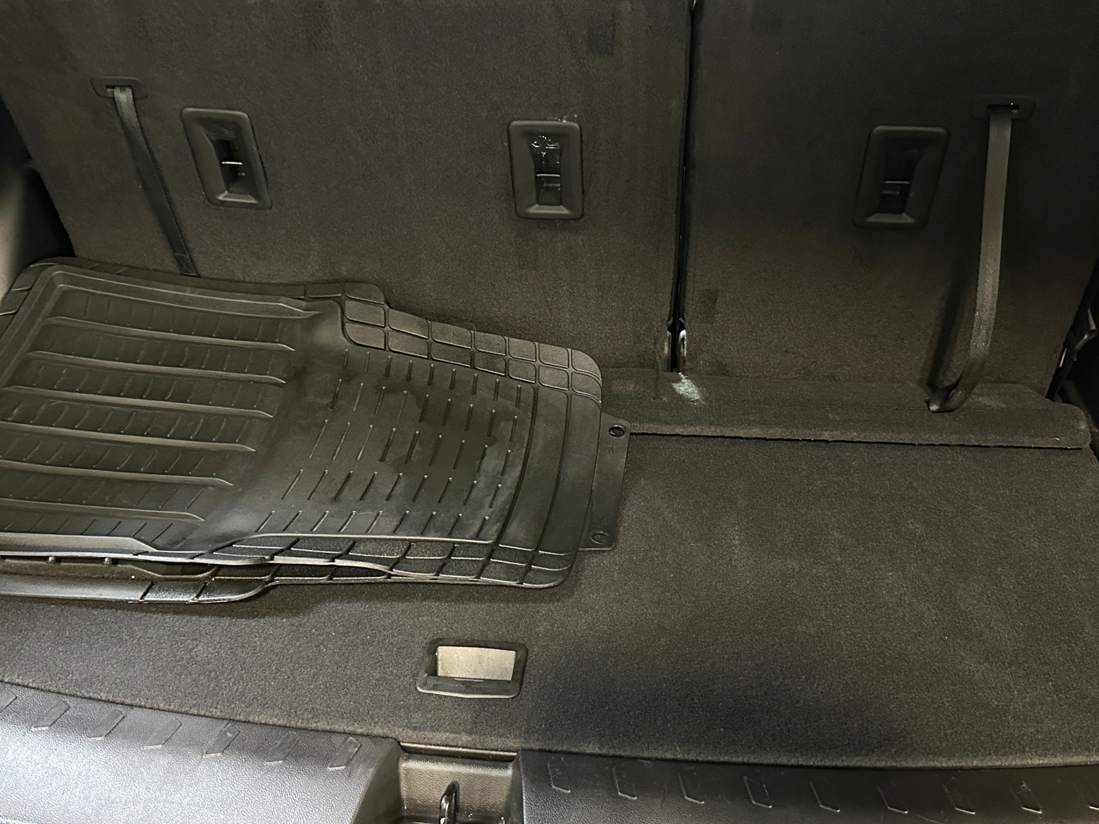 Thumbnail: 2021 Chevrolet Traverse - 7