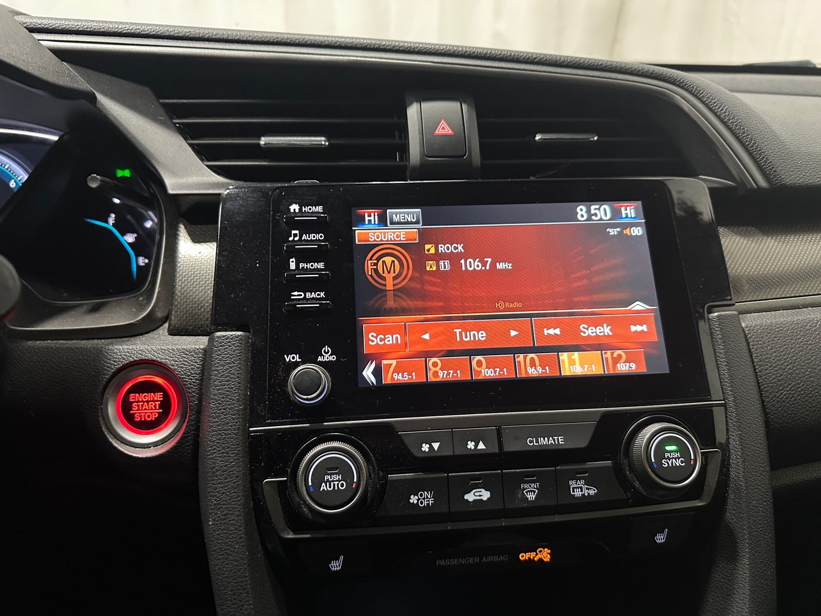 Thumbnail: 2019 Honda Civic - 4