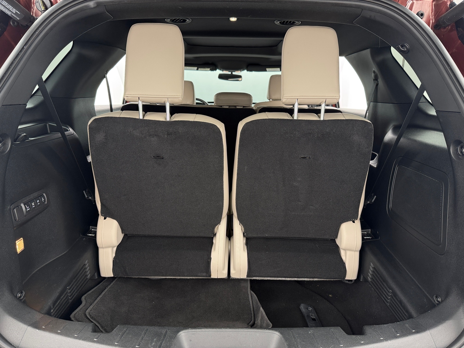 Thumbnail: 2018 Ford Explorer - 6