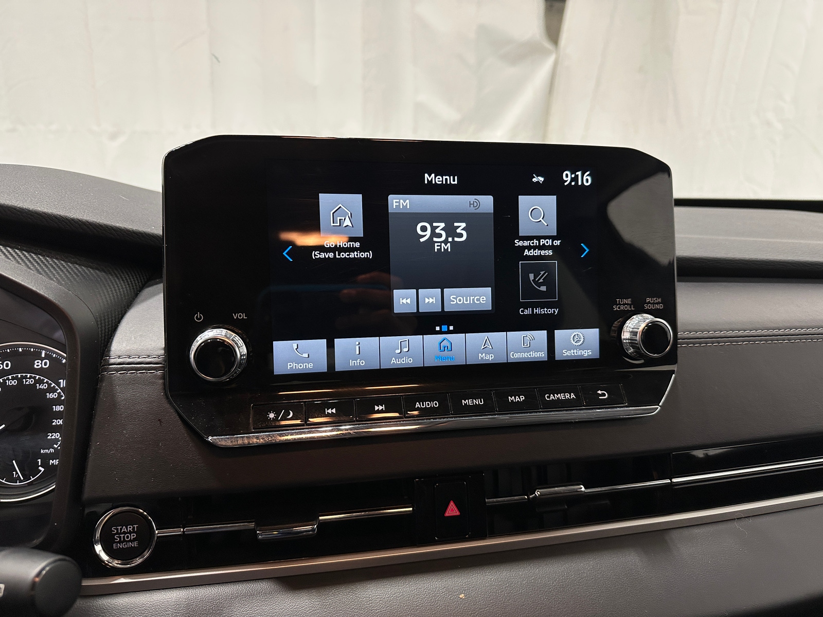 Thumbnail: 2024 Mitsubishi Outlander - 3