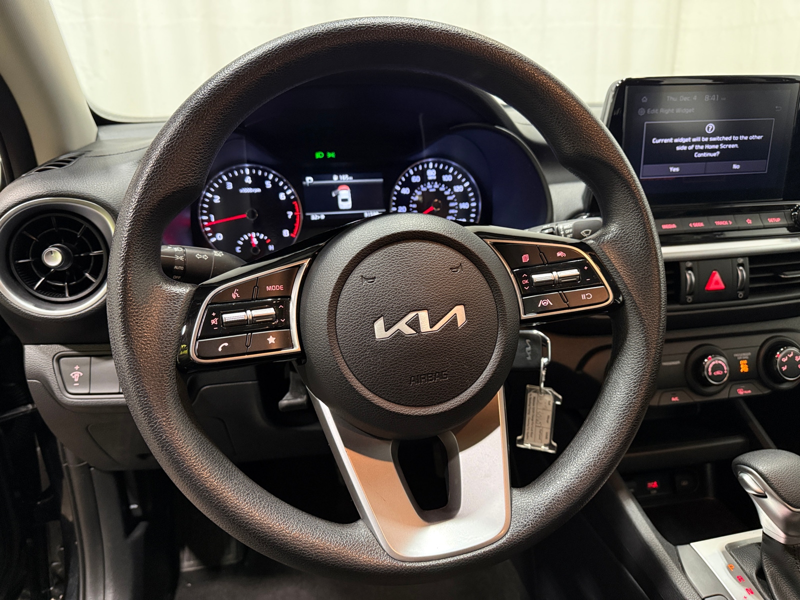 Thumbnail: 2024 Kia Forte - 5