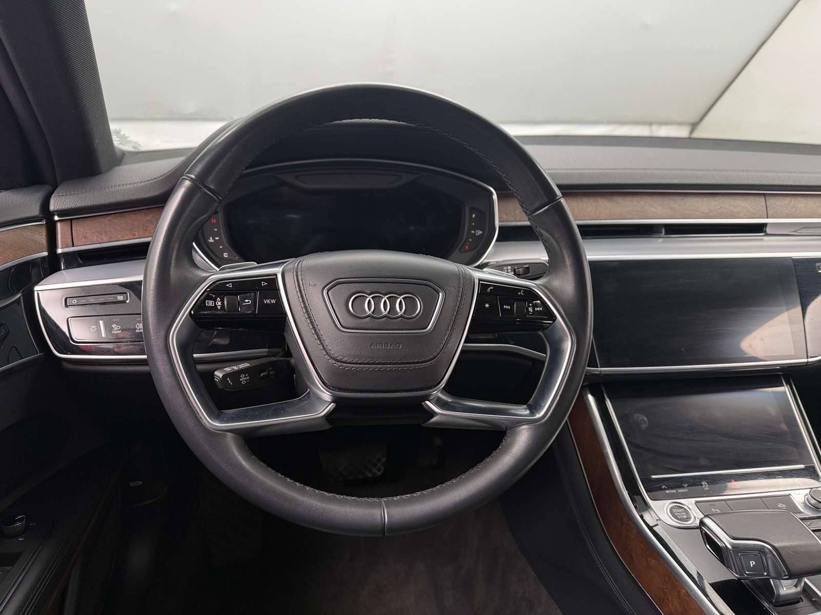 Thumbnail: 2021 Audi A8 - 4
