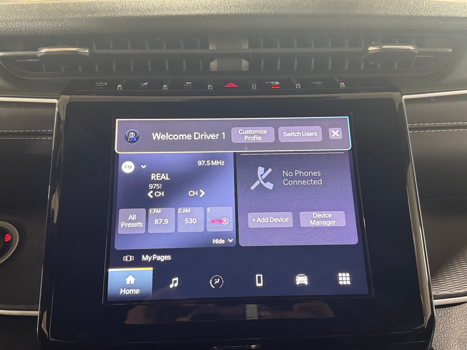 Thumbnail: 2023 Jeep Grand Cherokee L - 3