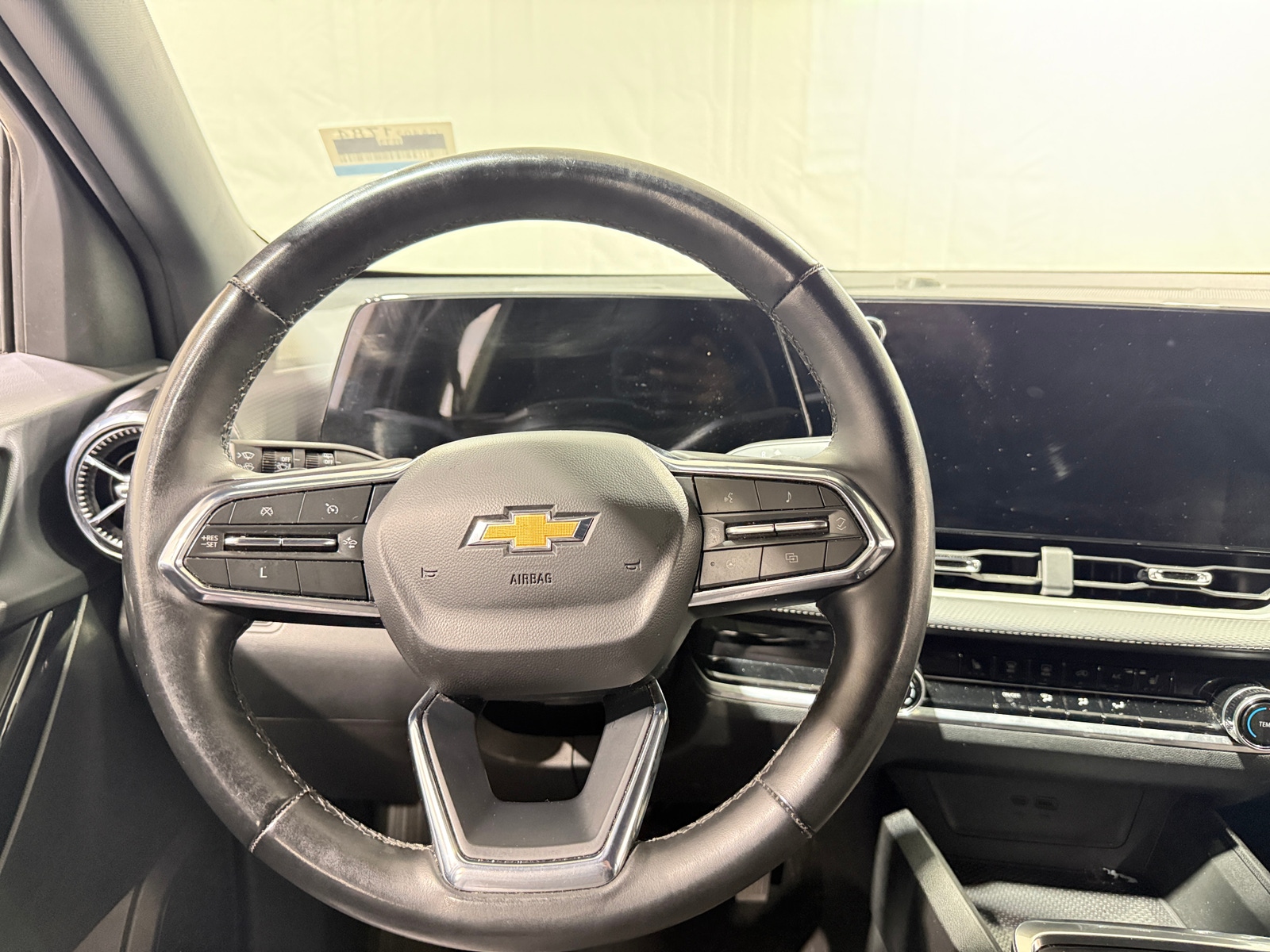 Thumbnail: 2025 Chevrolet Equinox - 5