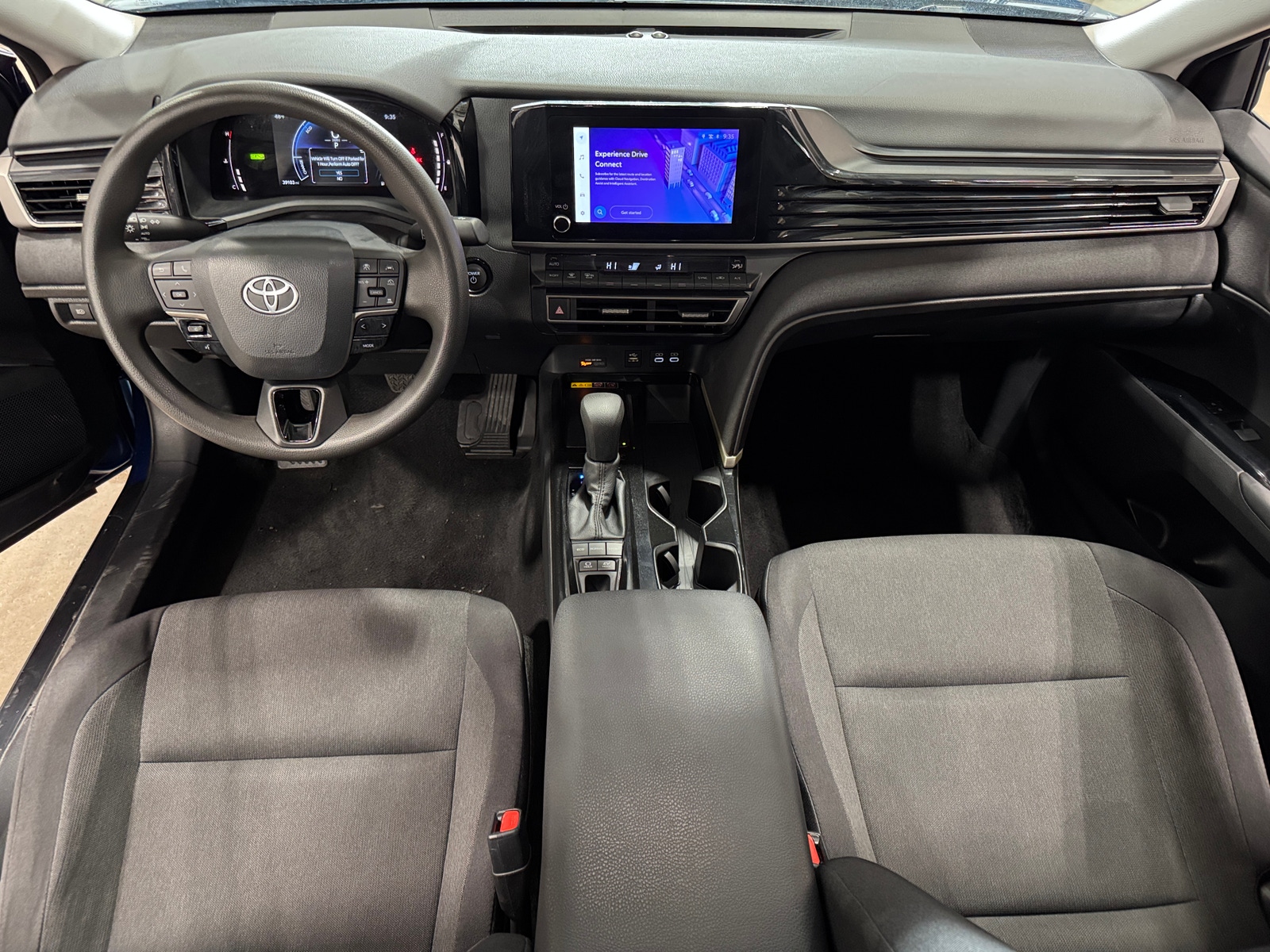 Thumbnail: 2025 Toyota Camry - 3