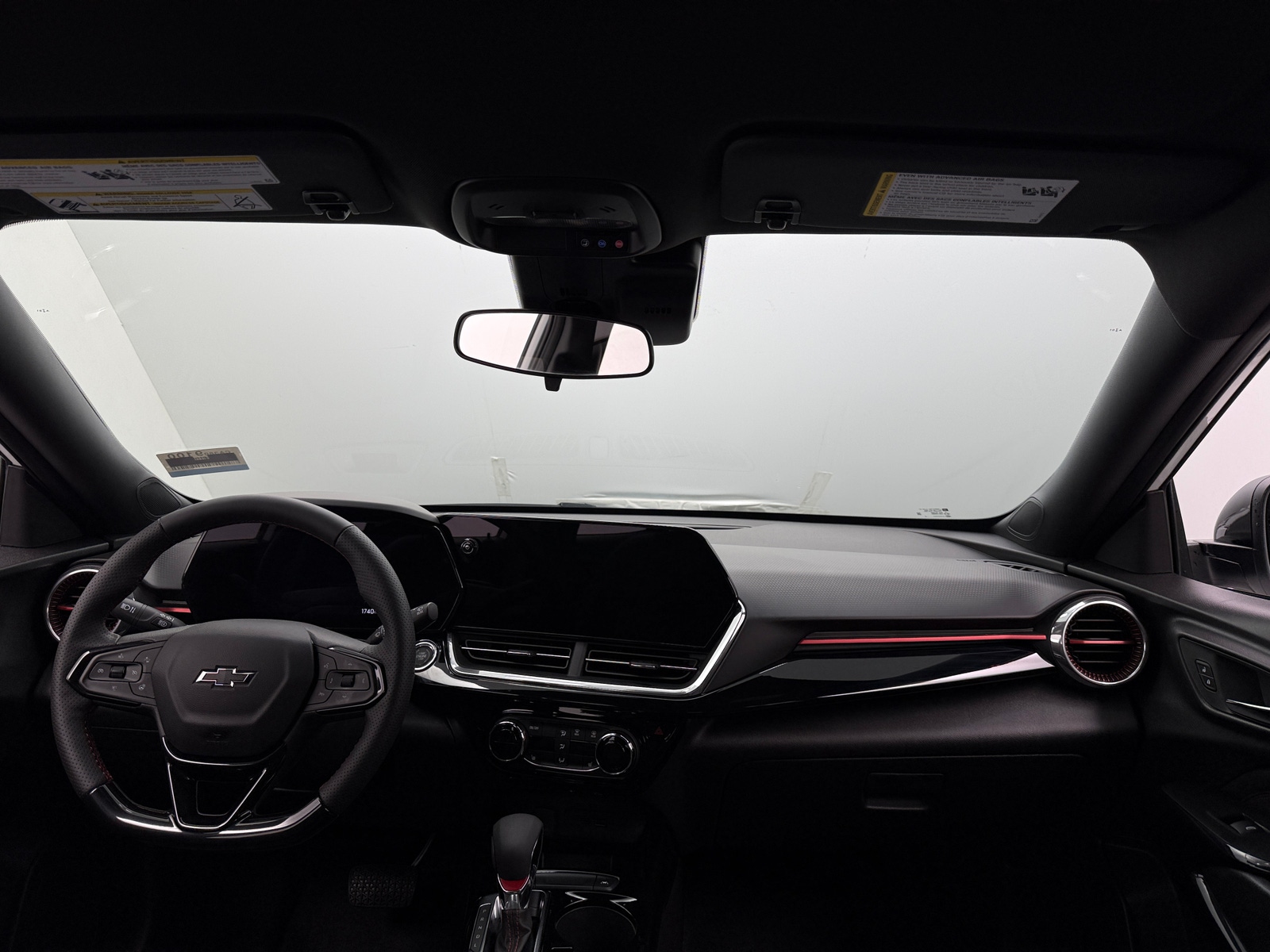 Thumbnail: 2025 Chevrolet Trax - 2