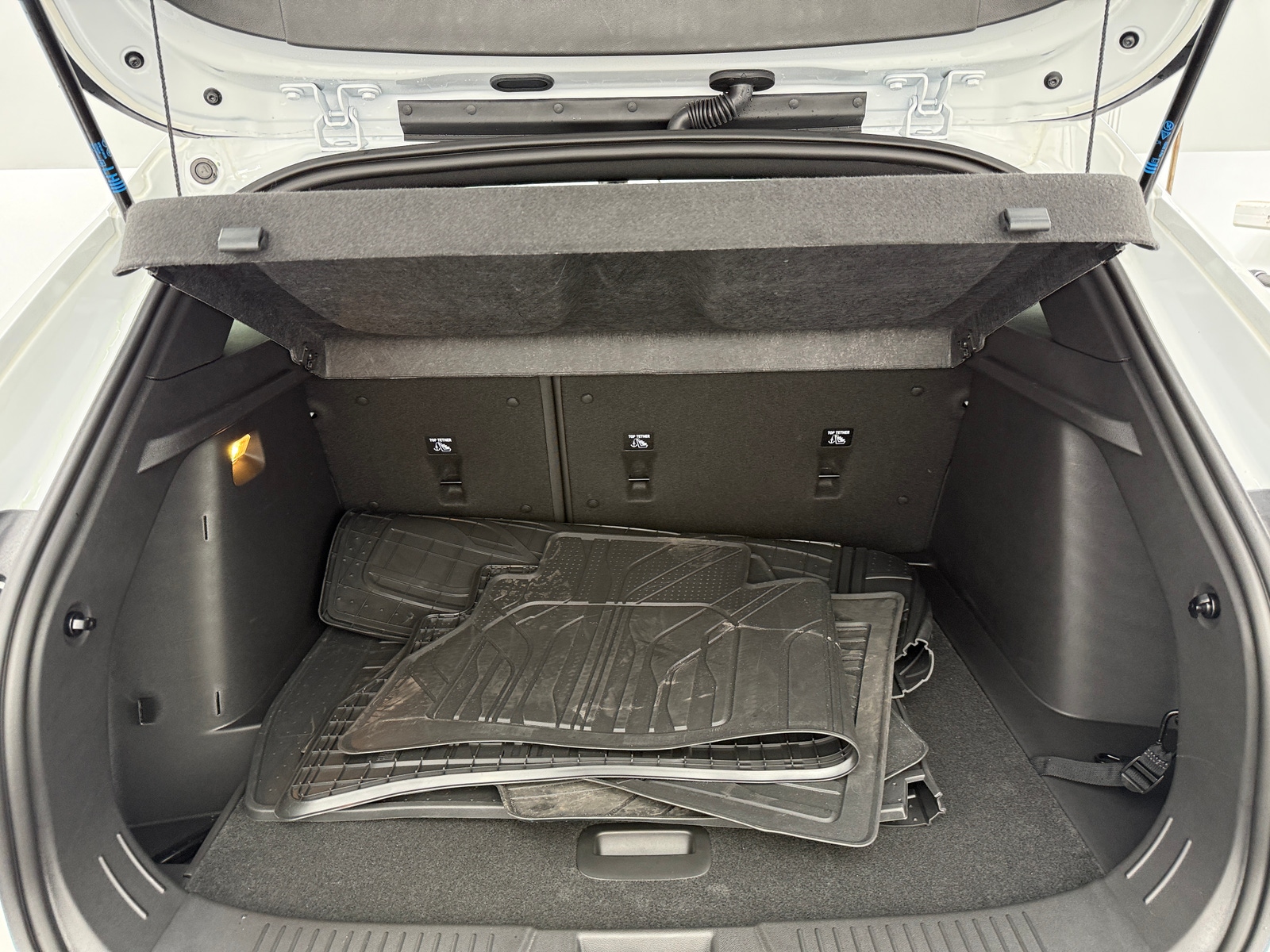 Thumbnail: 2025 Chevrolet Trax - 6