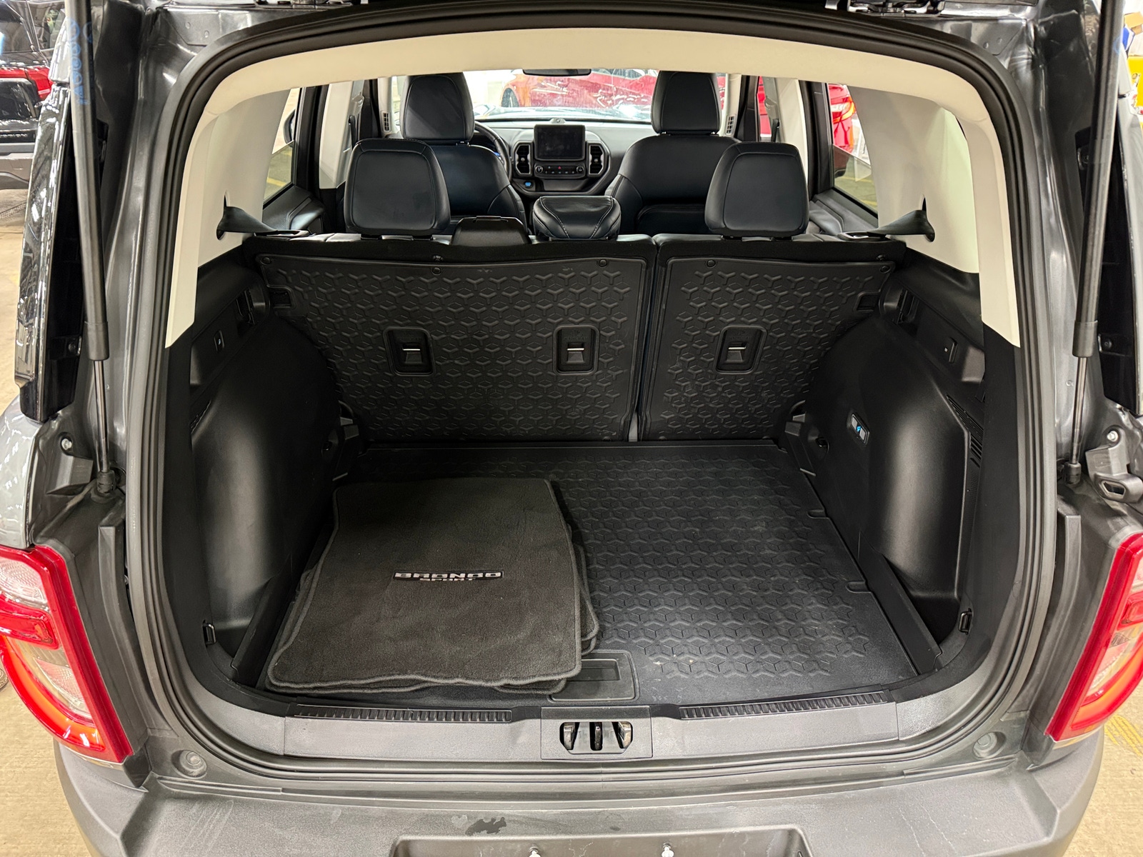 Thumbnail: 2023 Ford Bronco Sport - 6