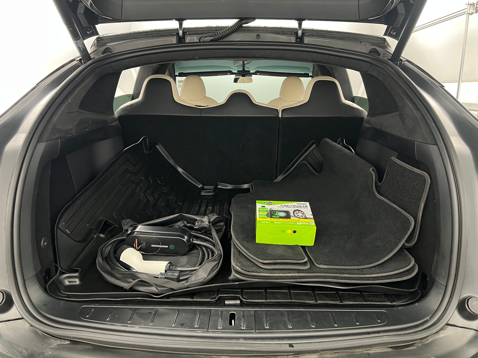 Thumbnail: 2020 Tesla Model X - 6