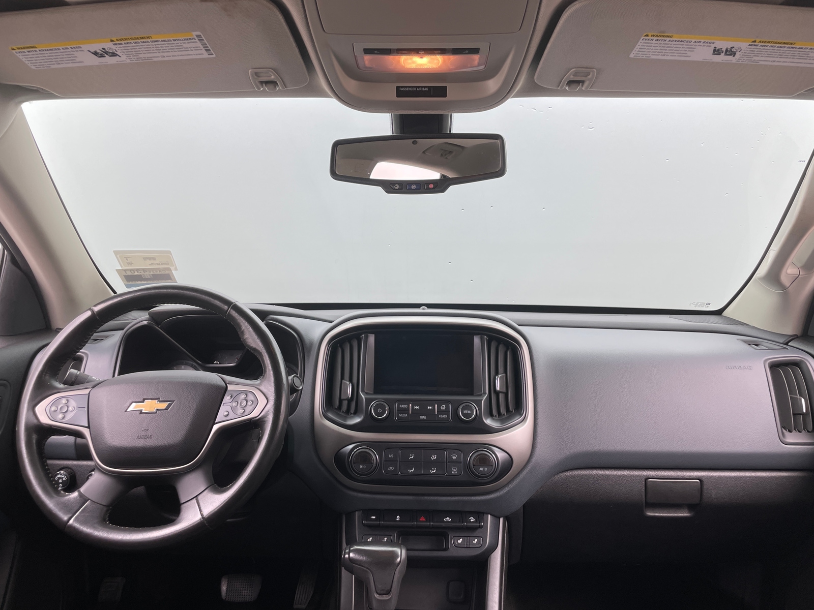 Thumbnail: 2016 Chevrolet Colorado - 3