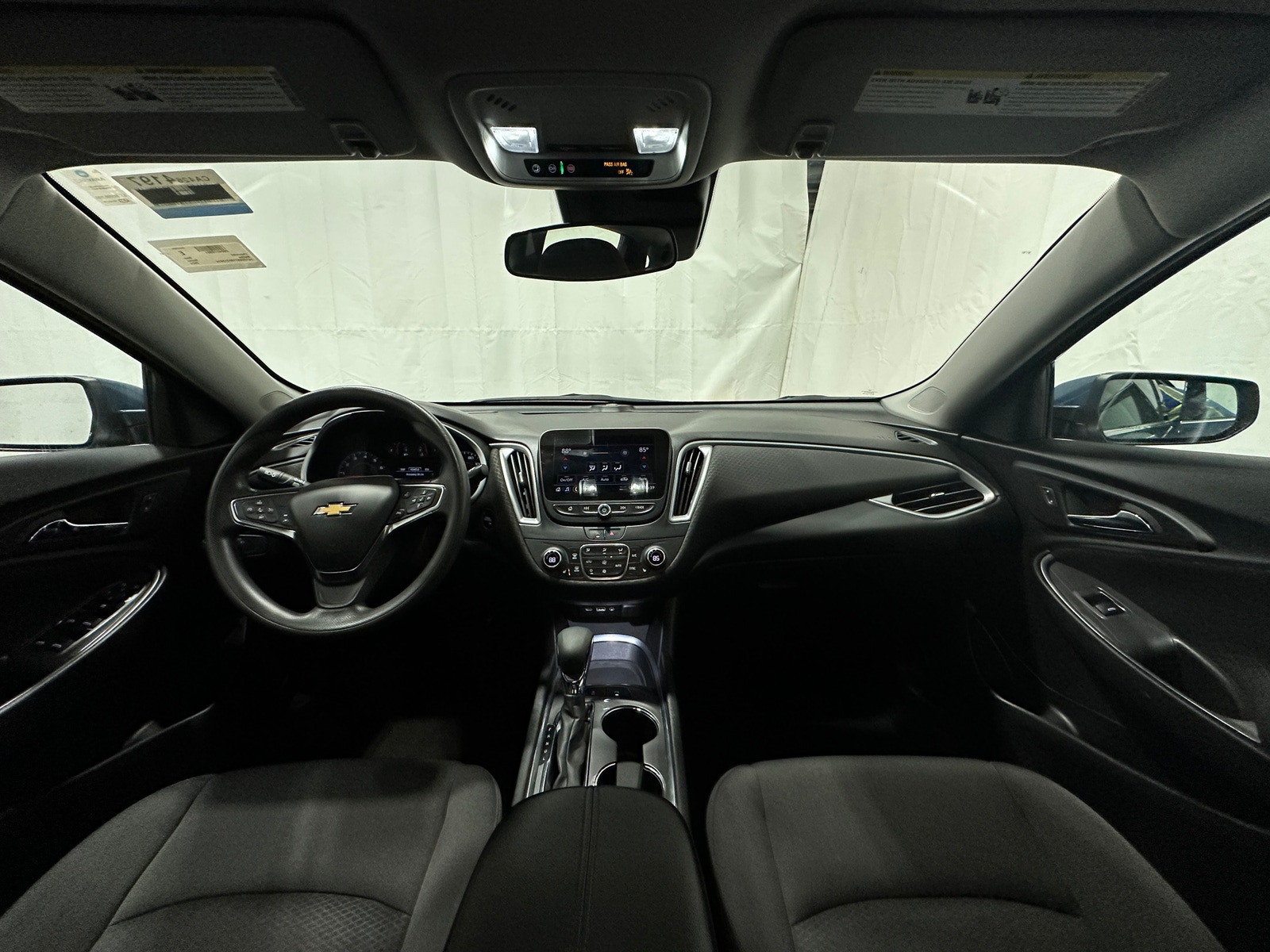 Thumbnail: 2024 Chevrolet Malibu - 3