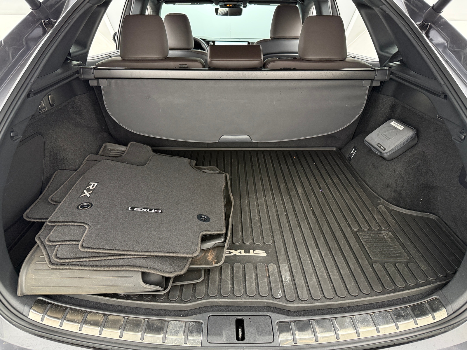 Thumbnail: 2023 Lexus RX - 7