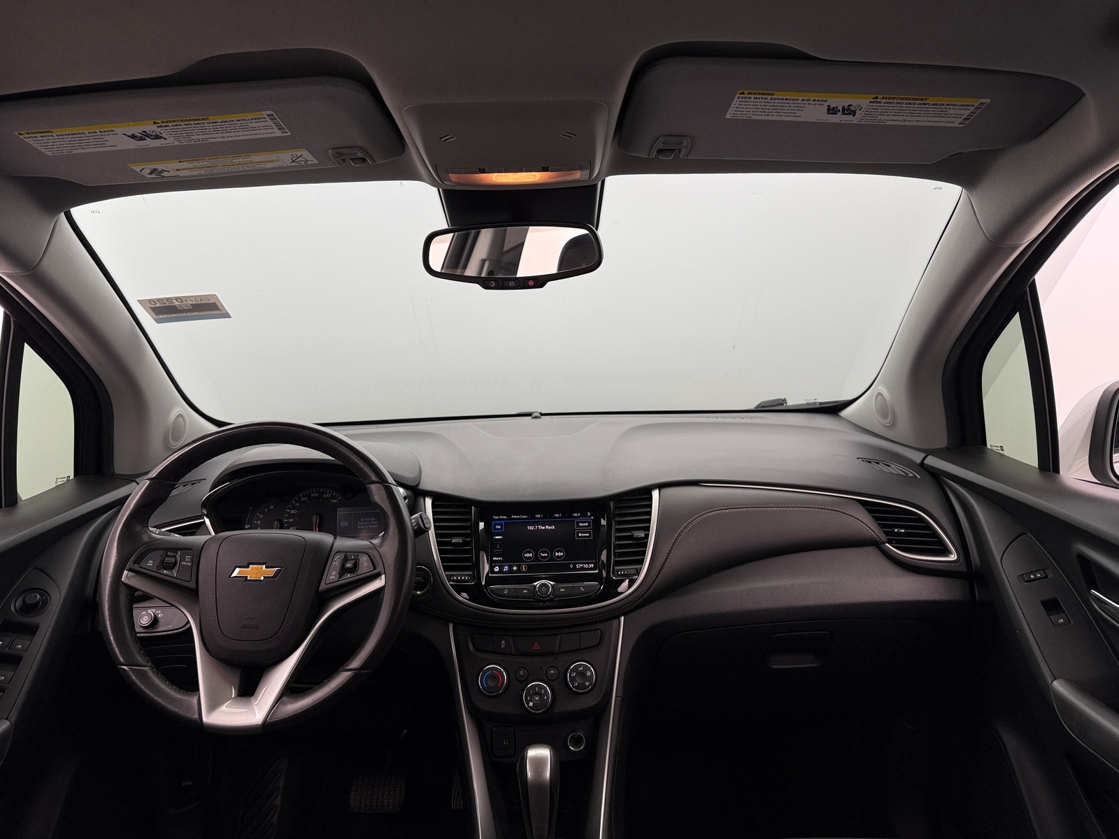 Thumbnail: 2020 Chevrolet Trax - 3