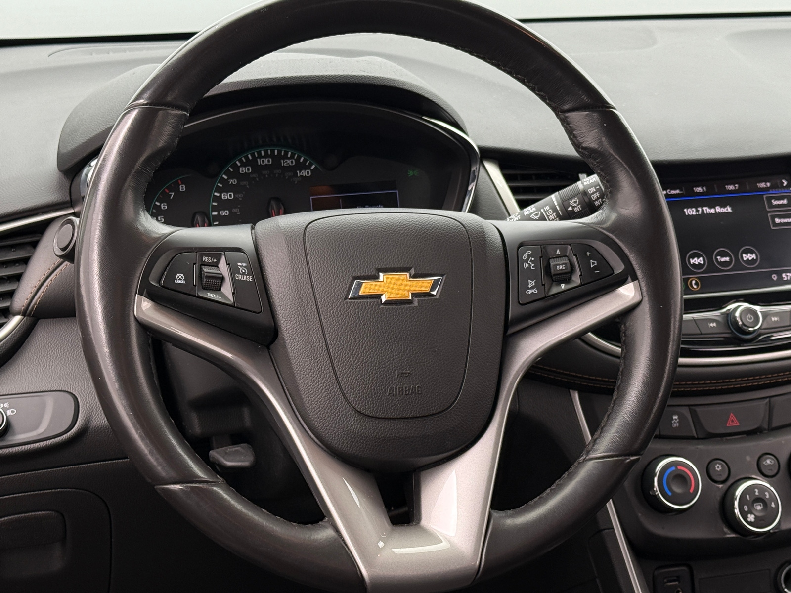 Thumbnail: 2020 Chevrolet Trax - 5