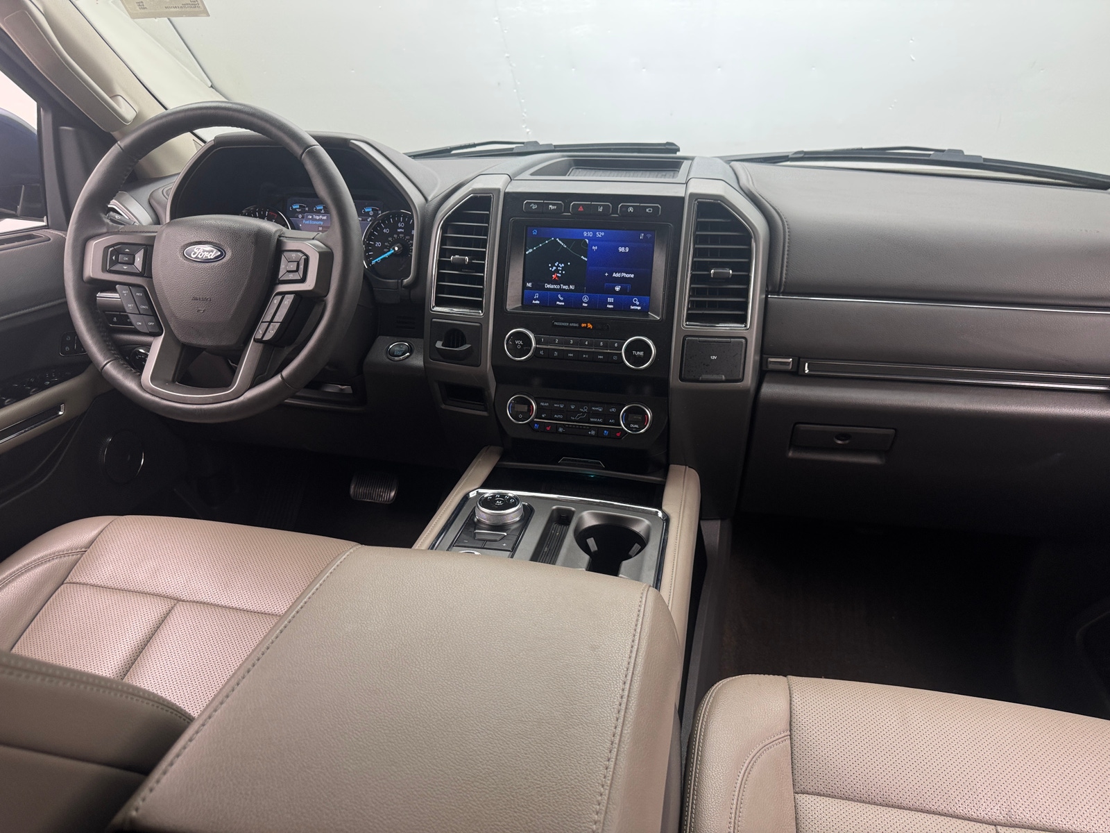 Thumbnail: 2020 Ford Expedition - 2