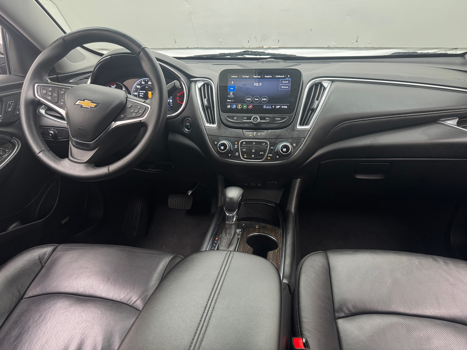 Thumbnail: 2024 Chevrolet Malibu - 2