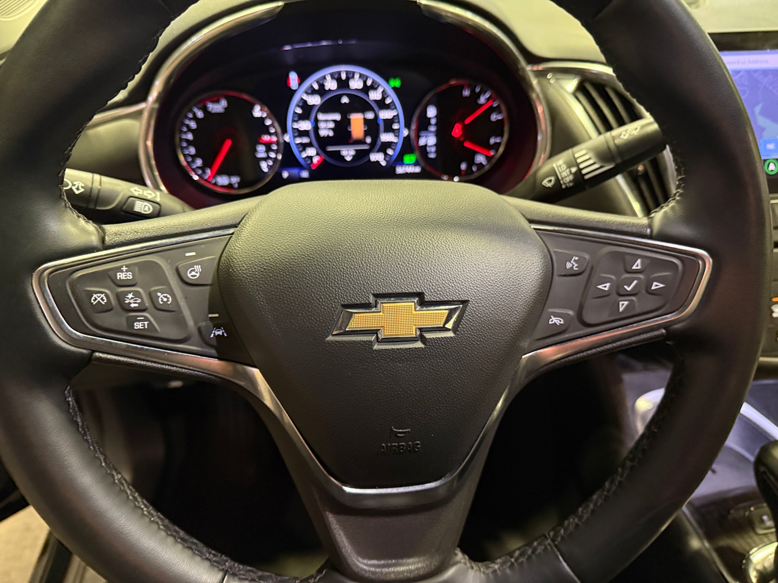 Thumbnail: 2024 Chevrolet Malibu - 4