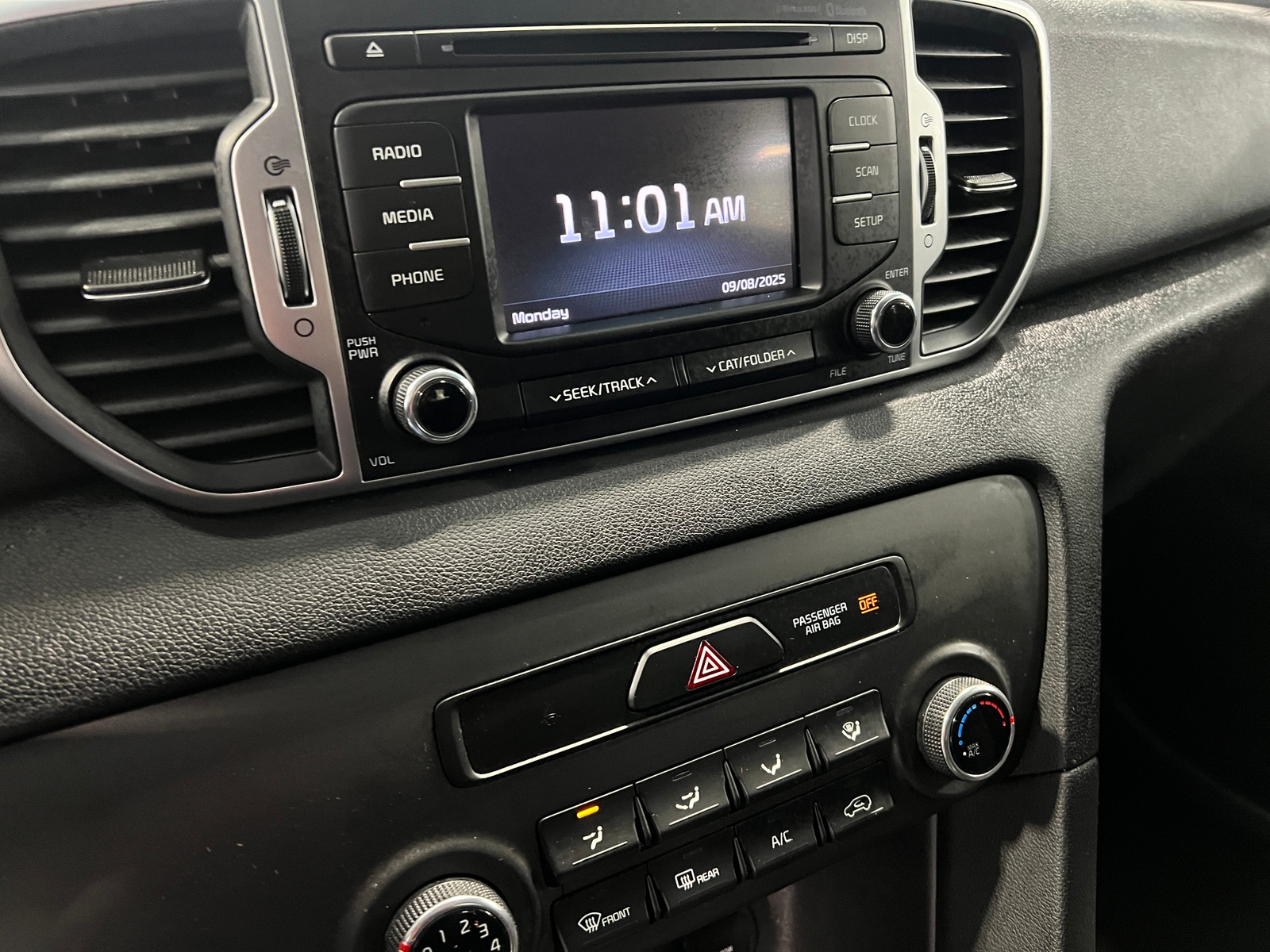 Thumbnail: 2019 Kia Sportage - 4