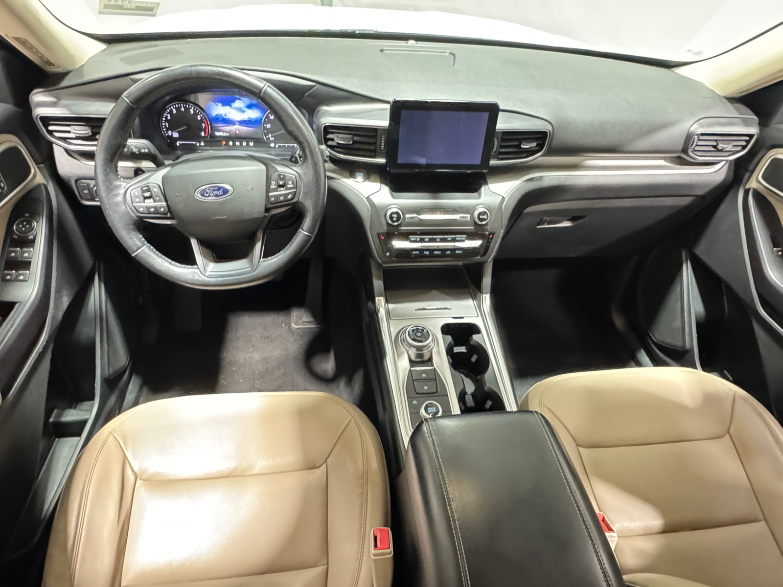 Thumbnail: 2020 Ford Explorer - 3